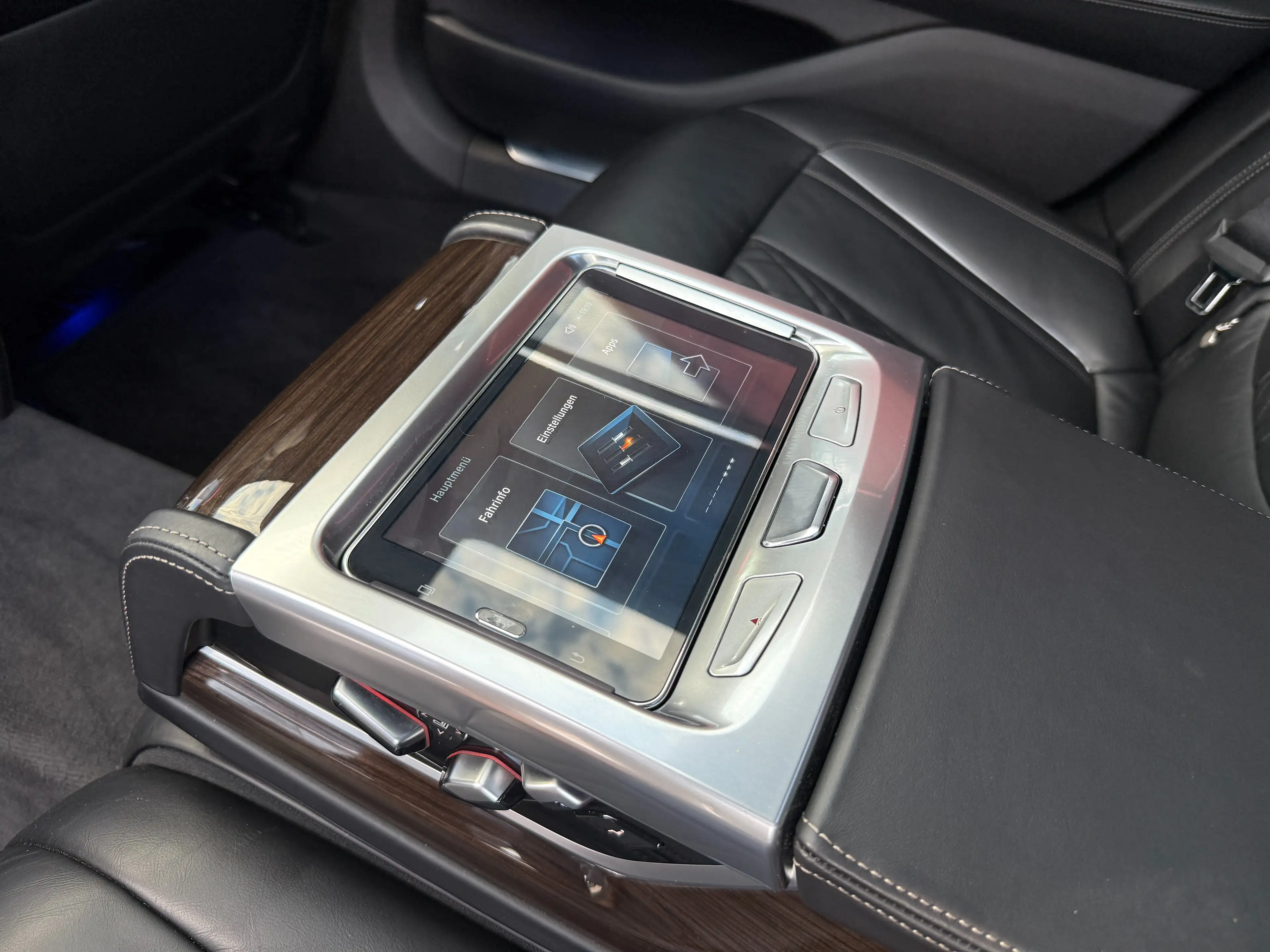 BMW 730 d|xDrive|Lang|SKY-L.Pano|360|Browers&W|HUD|VOLL — photo 12