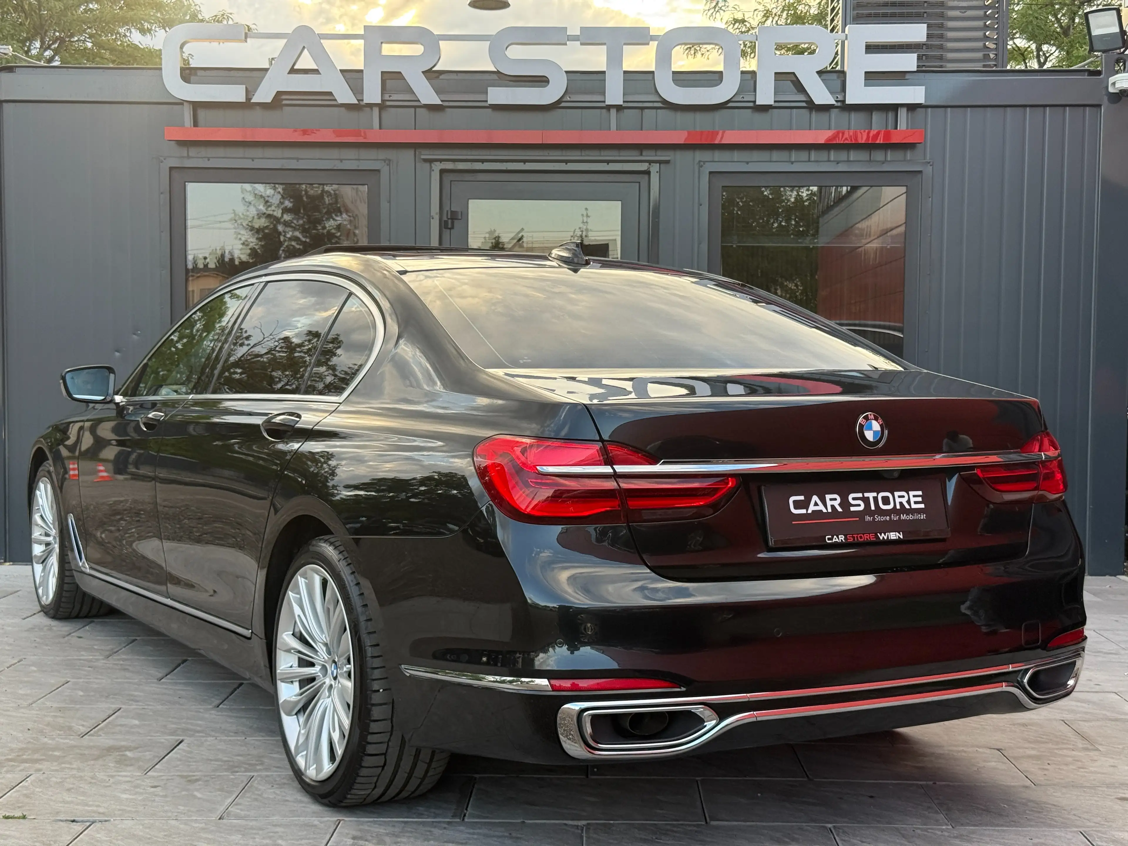 BMW 730 d|xDrive|Lang|SKY-L.Pano|360|Browers&W|HUD|VOLL — photo 4