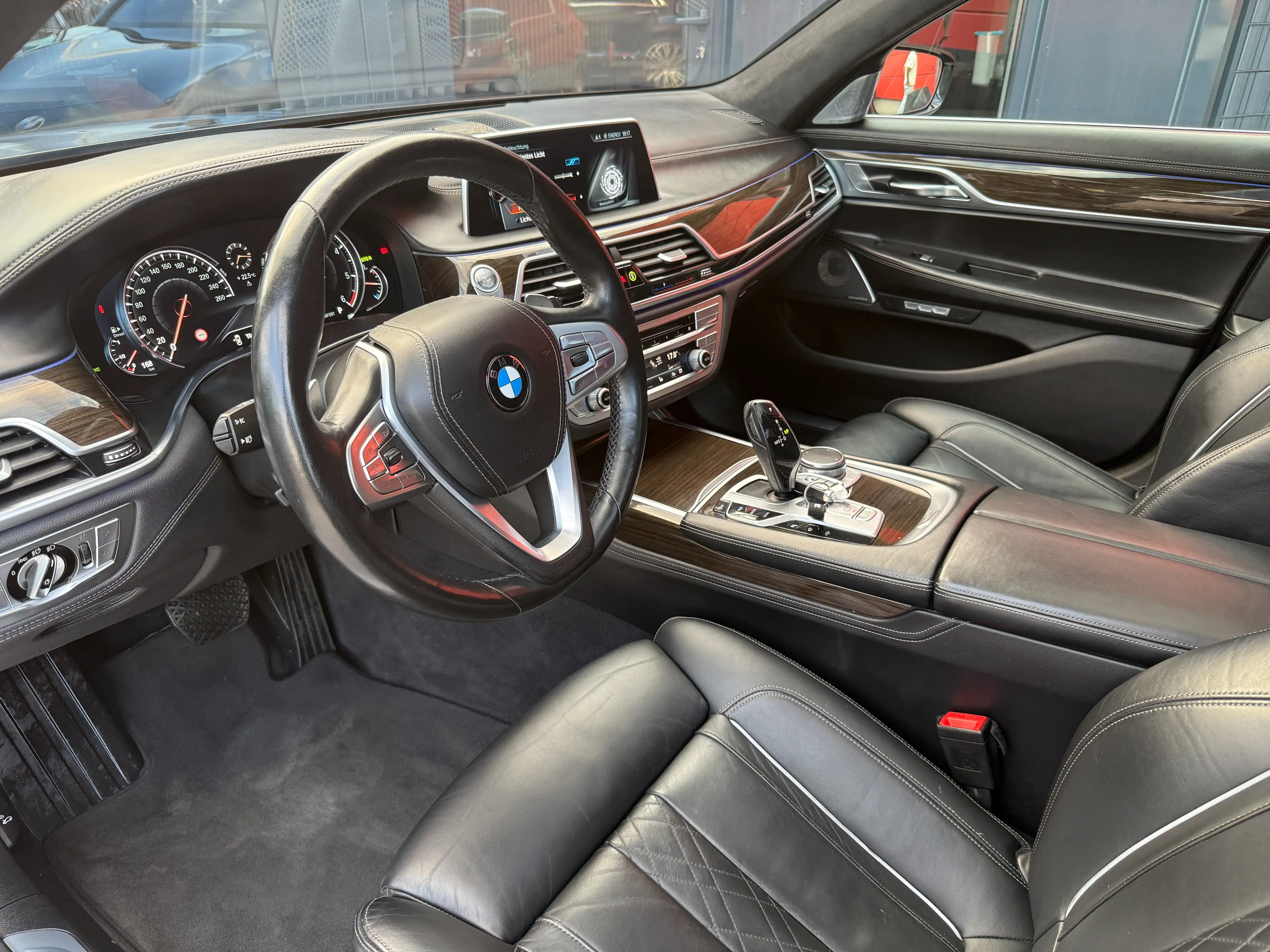 BMW 730 d|xDrive|Lang|SKY-L.Pano|360|Browers&W|HUD|VOLL — photo 8