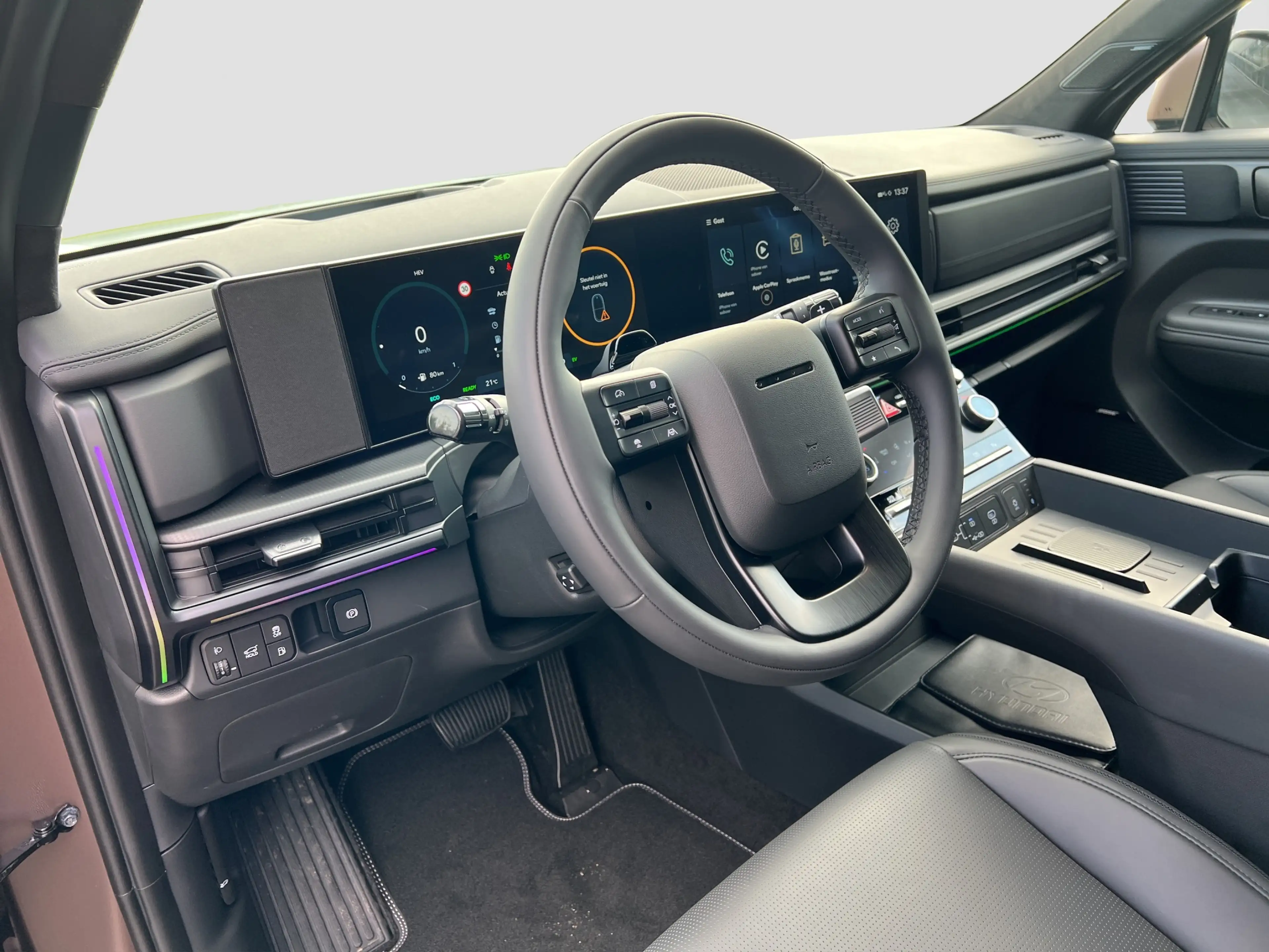 Hyundai SANTA FE 1.6 T-GDI PHEV 252pk Black Line 4WD 7p. | Draadloo — photo 15