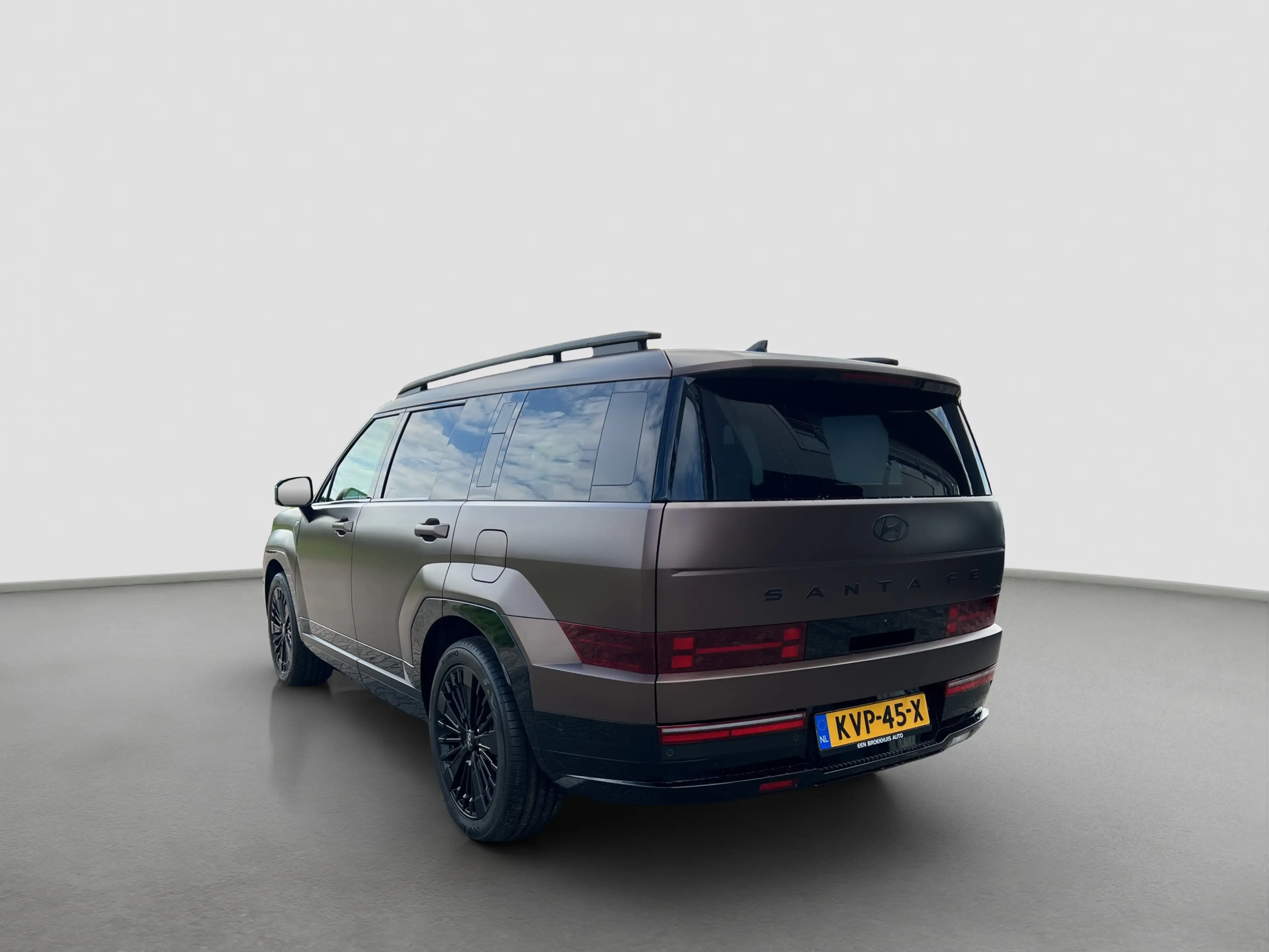 Hyundai SANTA FE 1.6 T-GDI PHEV 252pk Black Line 4WD 7p. | Draadloo — photo 5