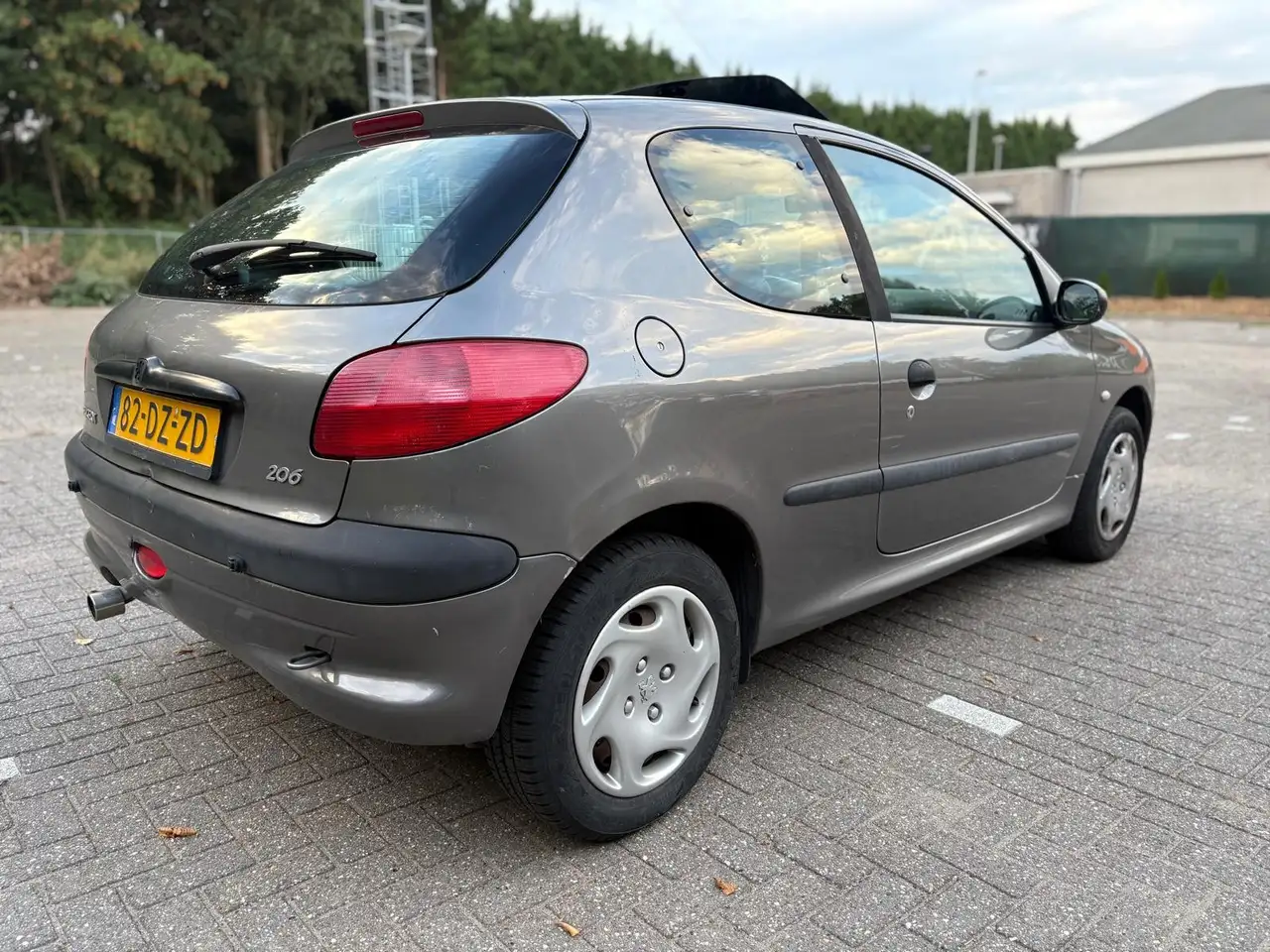 Peugeot 206 1.4 AUTOMAAT APK 25 SEPTEMBER 2027, foto 3
