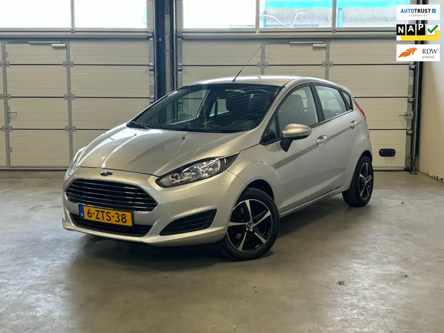 Ford Fiesta 1.0 Style |Airco|Dealer onderhouden| Gris - 1