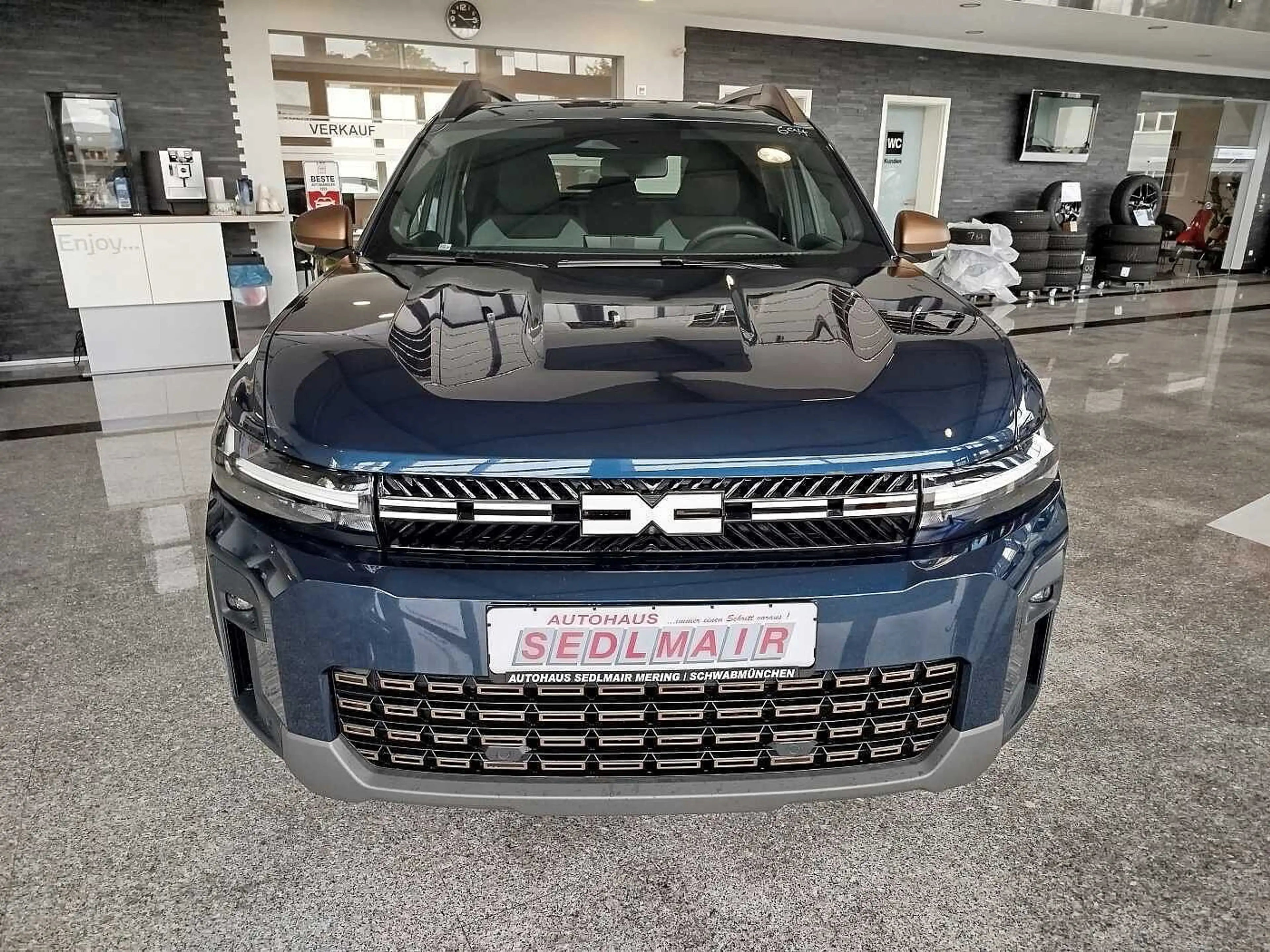 Dacia Bigster Hybrid-G 150 4x4 Extreme /WINTER+/CITYPAKET/ELEKTR — photo 2