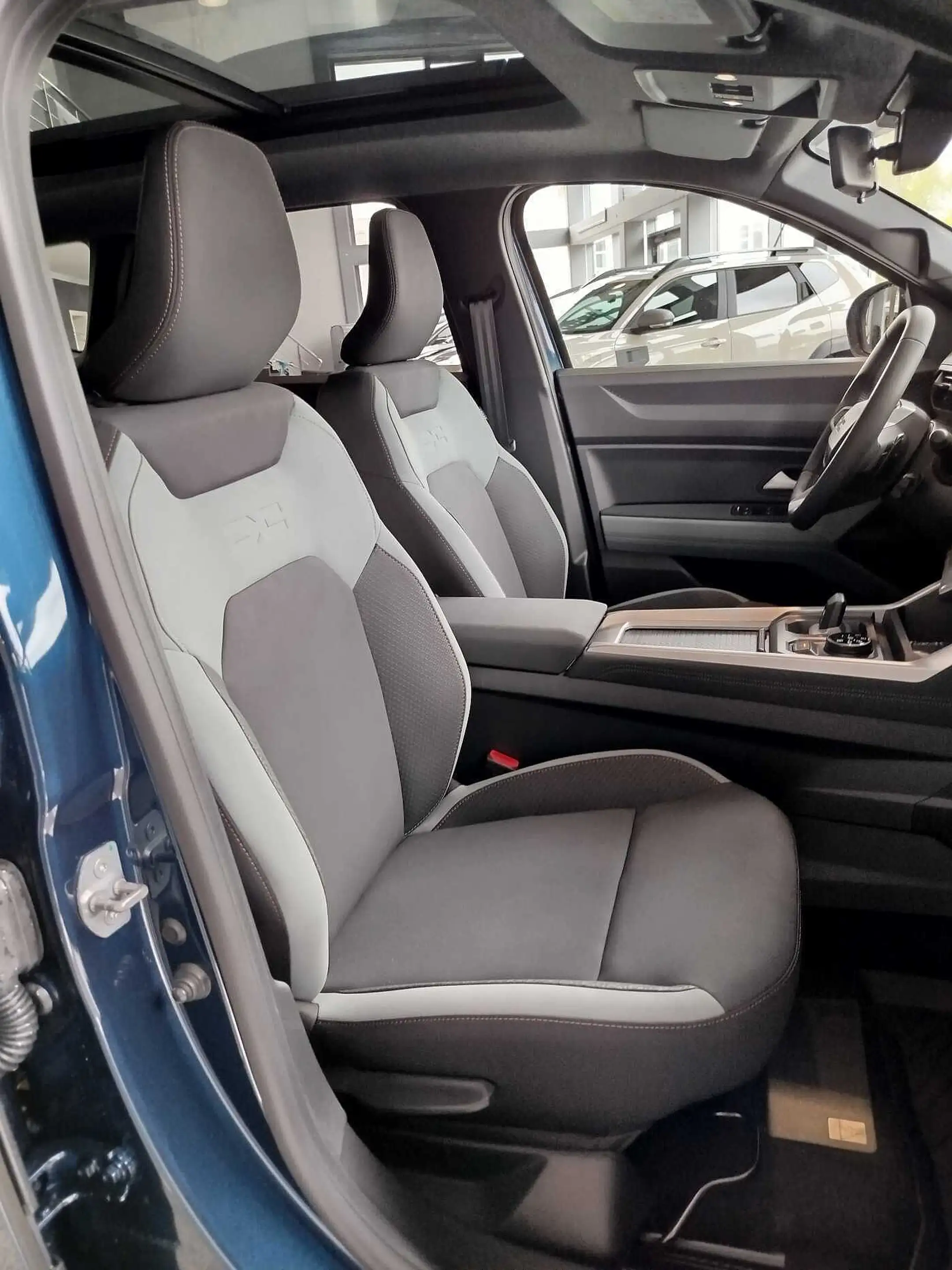 Dacia Bigster Hybrid-G 150 4x4 Extreme /WINTER+/CITYPAKET/ELEKTR — photo 10