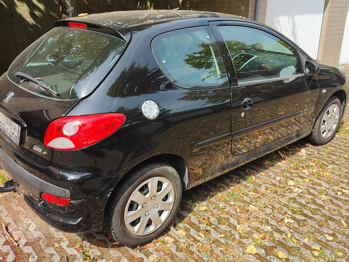 Peugeot 206 206+ 1.1i Urban Zwart - 1