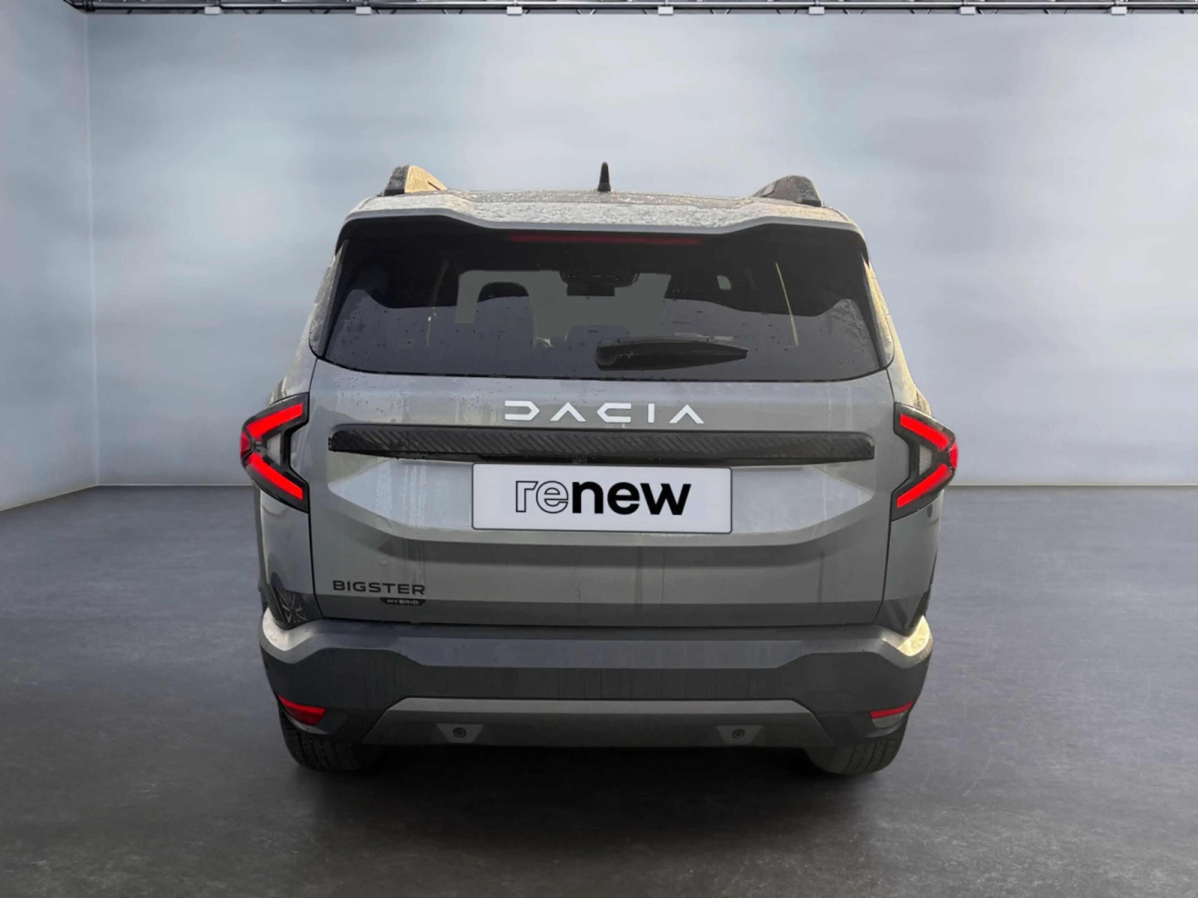 Dacia Bigster 1.8 Hybrid Journey — photo 4
