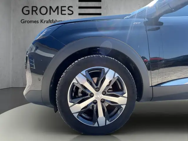 Peugeot 3008 view 11