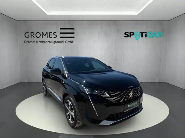 Peugeot 3008 main image