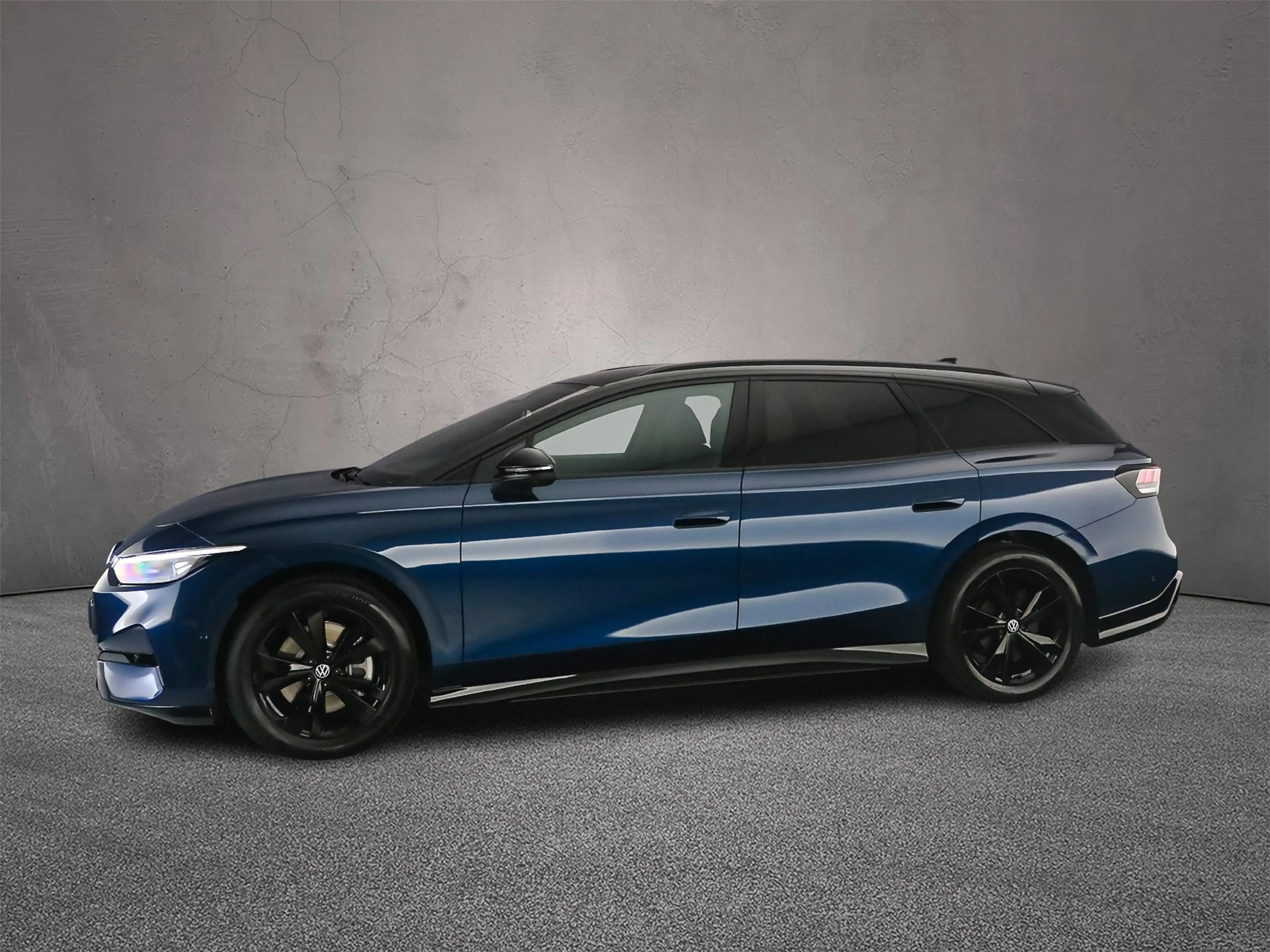 Volkswagen ID.7 Tourer Elektromotor 77 kWh 286pk Limited Edition P — photo 2