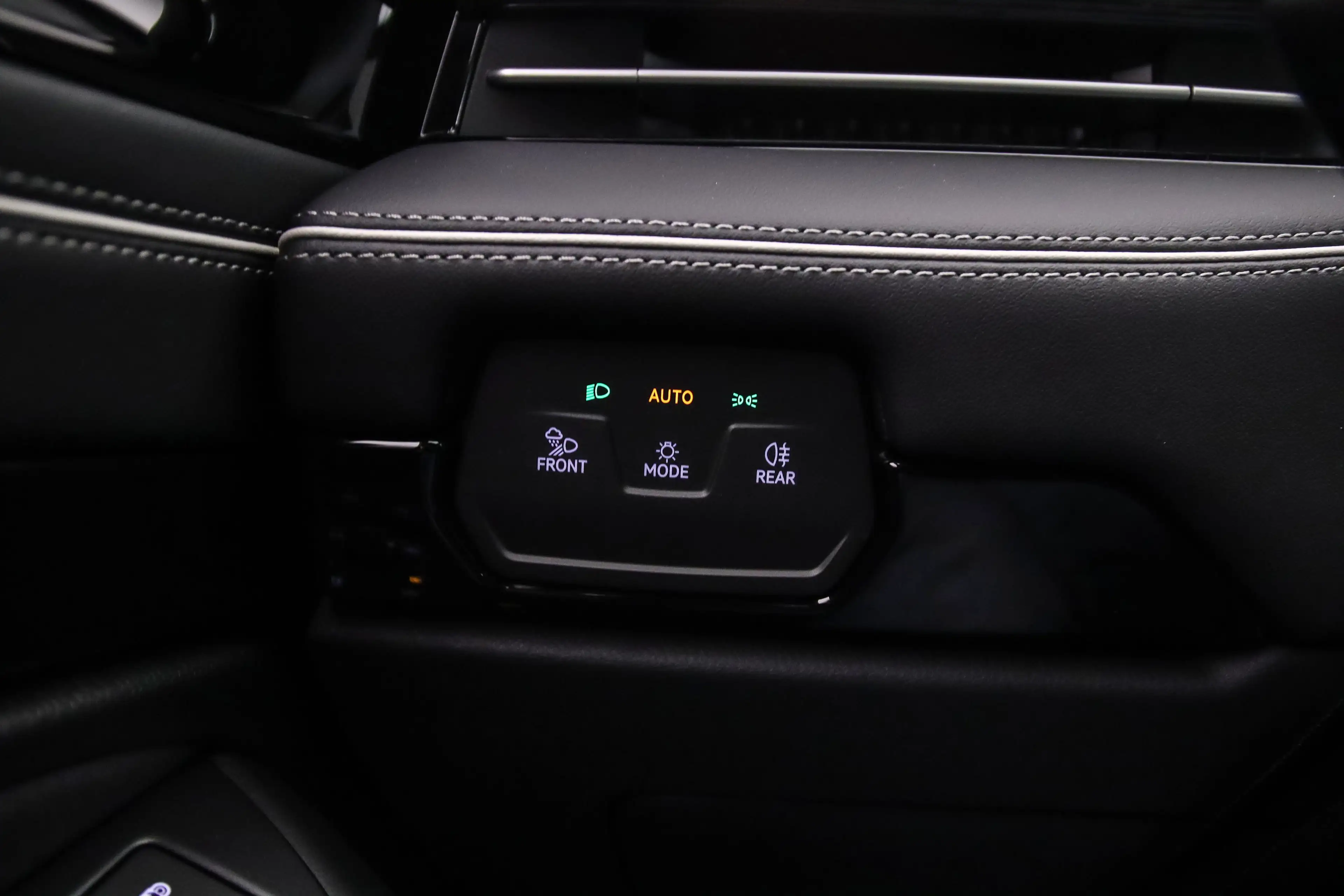 Volkswagen ID.7 Tourer Elektromotor 77 kWh 286pk Limited Edition P — photo 10