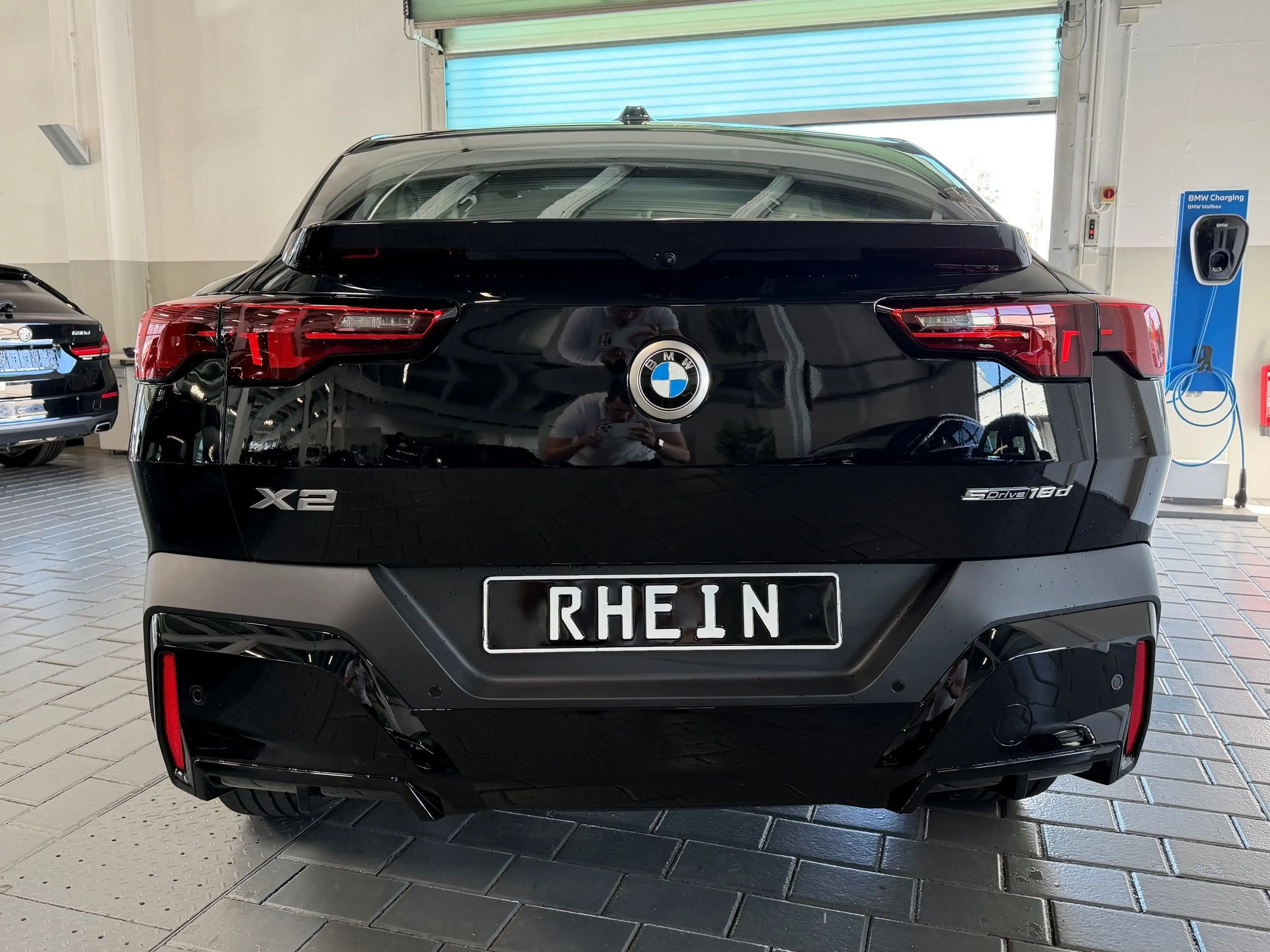 BMW X2 sDrive18d — photo 3