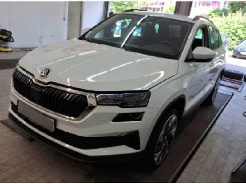 Skoda Karoq Style 1.5 TSI DSG AHK Navi Kamera Standhzg — photo 2