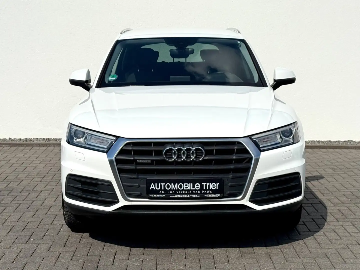 Audi Q5 2.0 TDI  quattro*BiXenon*Navi*PDC*SHZ* White - 2