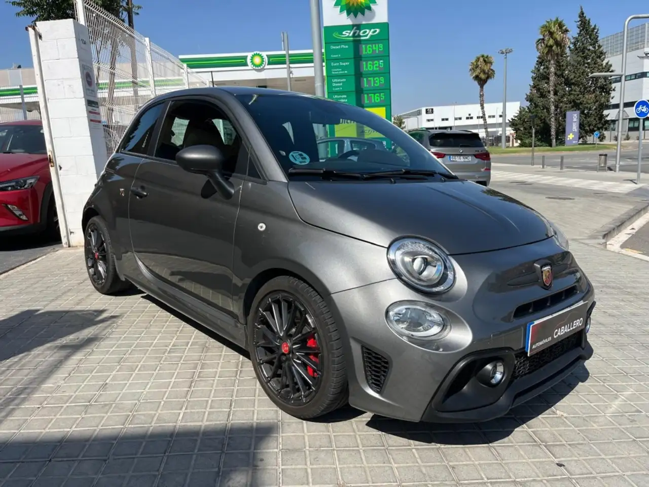 Abarth 695 2022