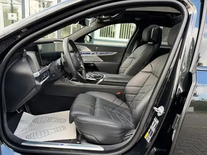 Annonce voiture d'occasion BMW i7 - CARADIZE