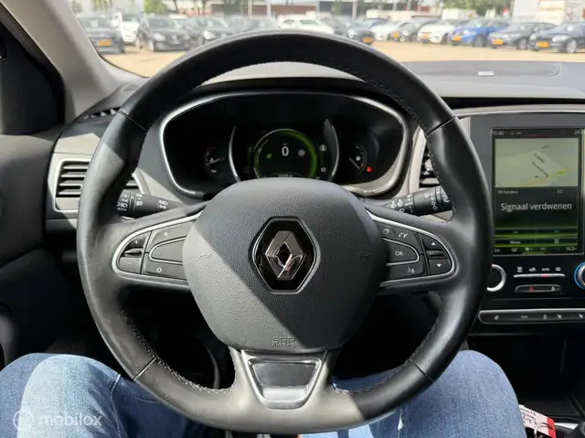 Renault Megane view 12