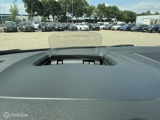 Renault Megane view 15