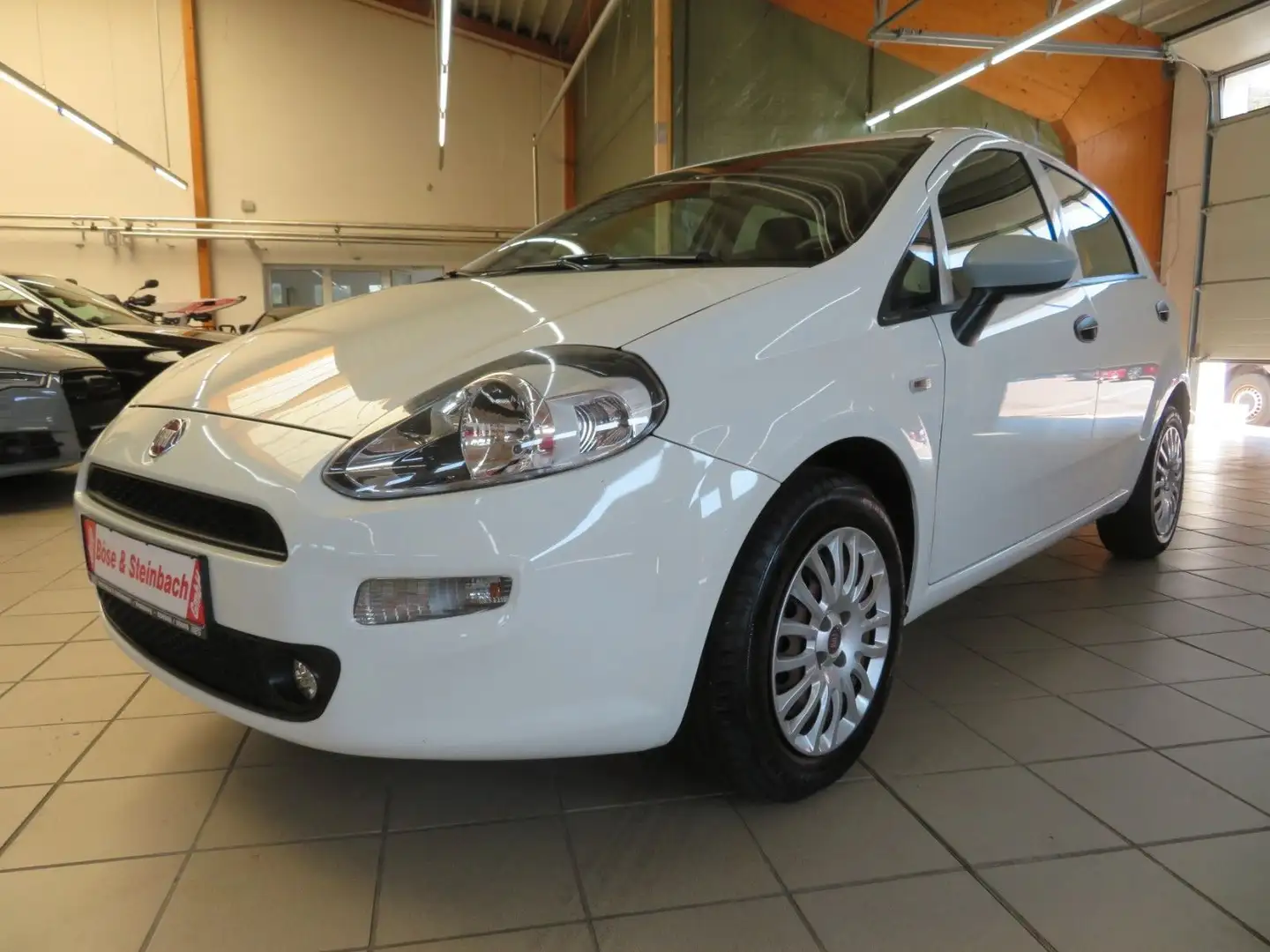 Fiat Punto 1,2 MYSTYLE*KLIMA*NSW*ZV mit FB* Wit - 1