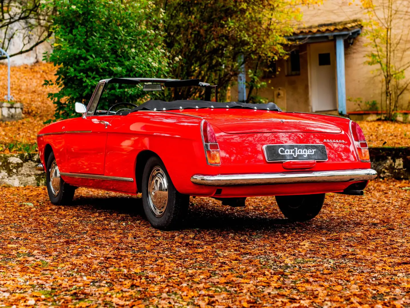 Peugeot 404 Cabriolet Red - 2
