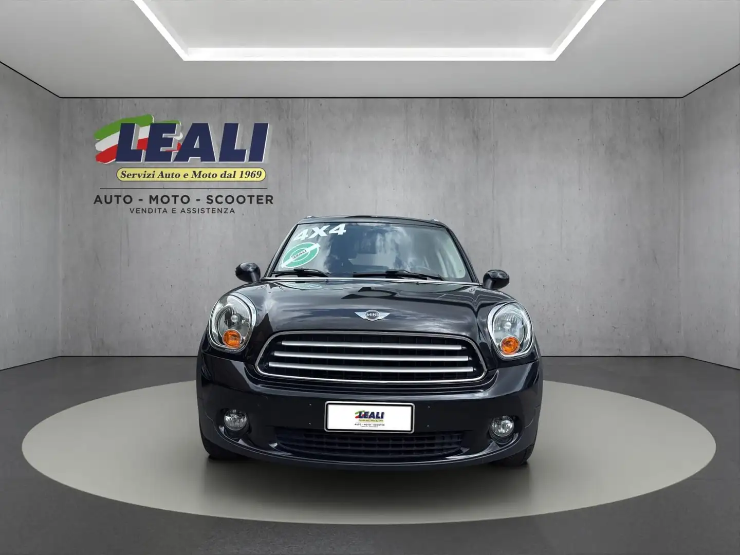 MINI Cooper D Countryman Mini 1.6 Cooper D 111cv 6m  Countryman ALL4 Schwarz - 2