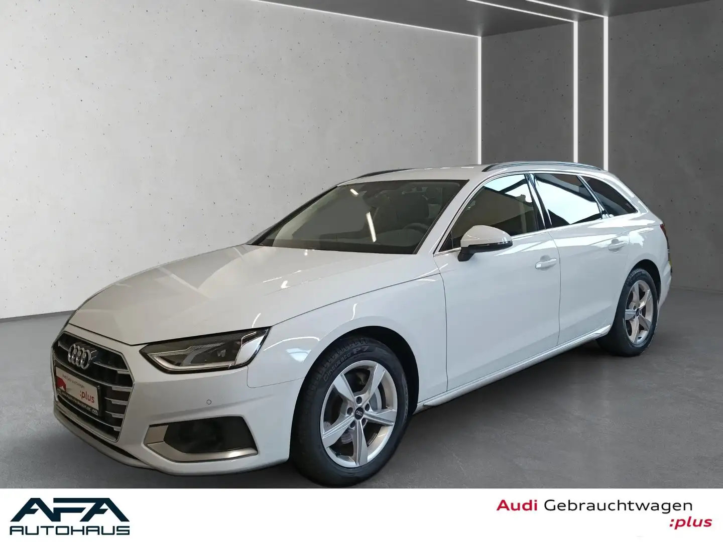 Audi A4 Avant 40 TDI Advan. S tronic AHK*ACC*Smart.Int Белый - 1