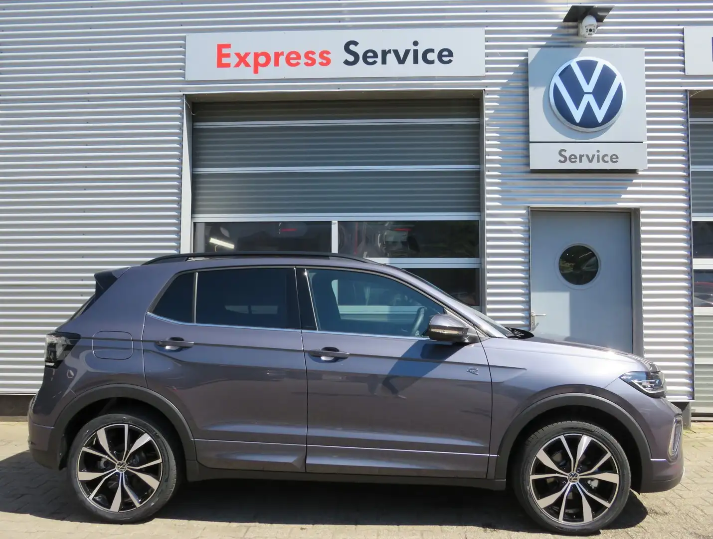 Volkswagen T-Cross 1.0 TSI DSG R-Line /App-Connect/IQ.LIGHT/ACC/DAB+/ Grau - 1