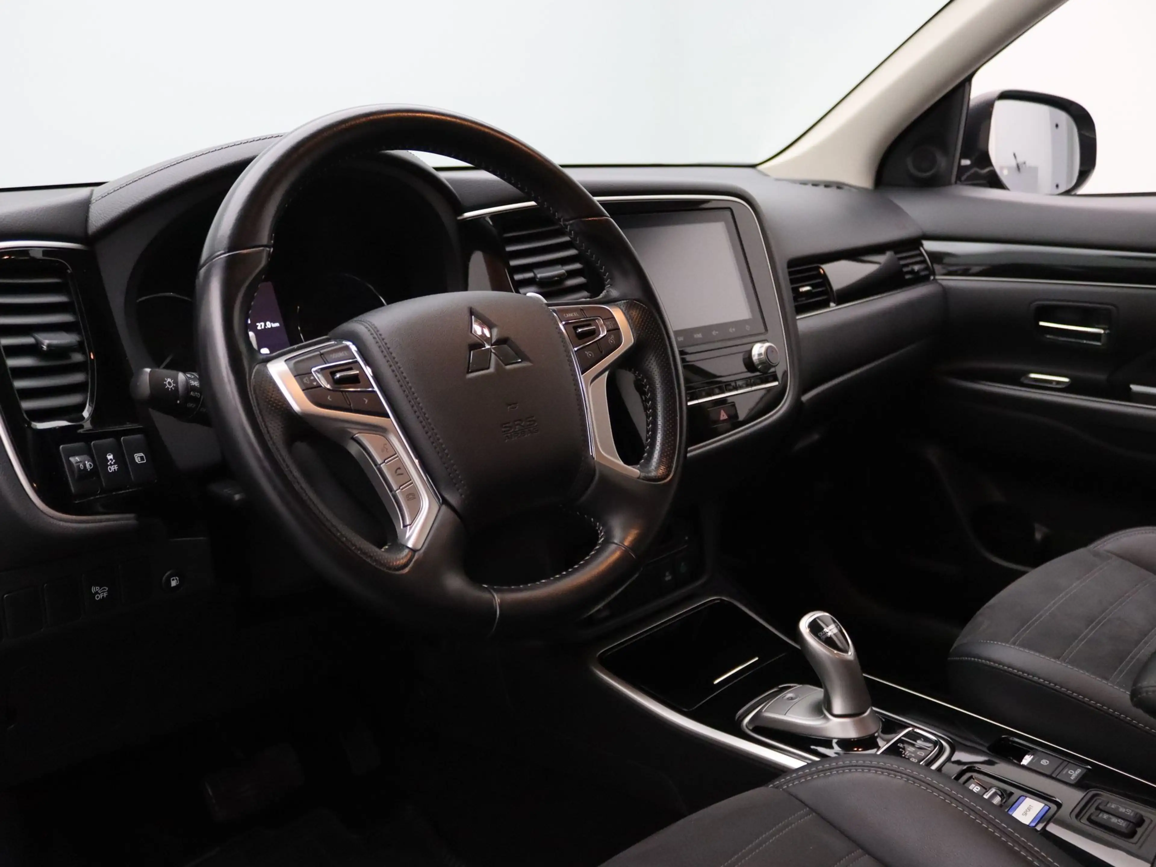 Mitsubishi Outlander 225pk PHEV Intense Camera | Navig | Cruise Contol — photo 3