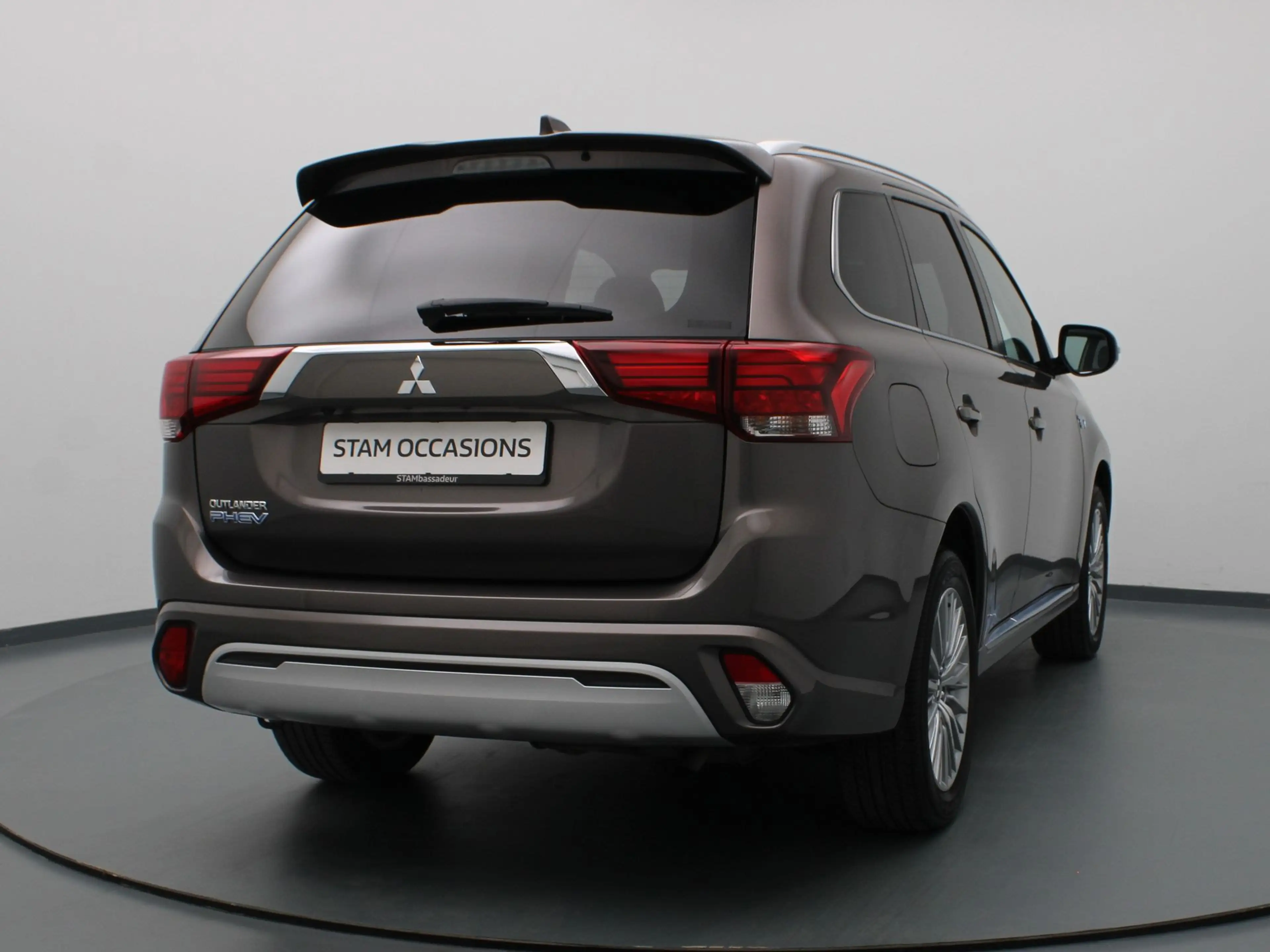 Mitsubishi Outlander 225pk PHEV Intense Camera | Navig | Cruise Contol — photo 18