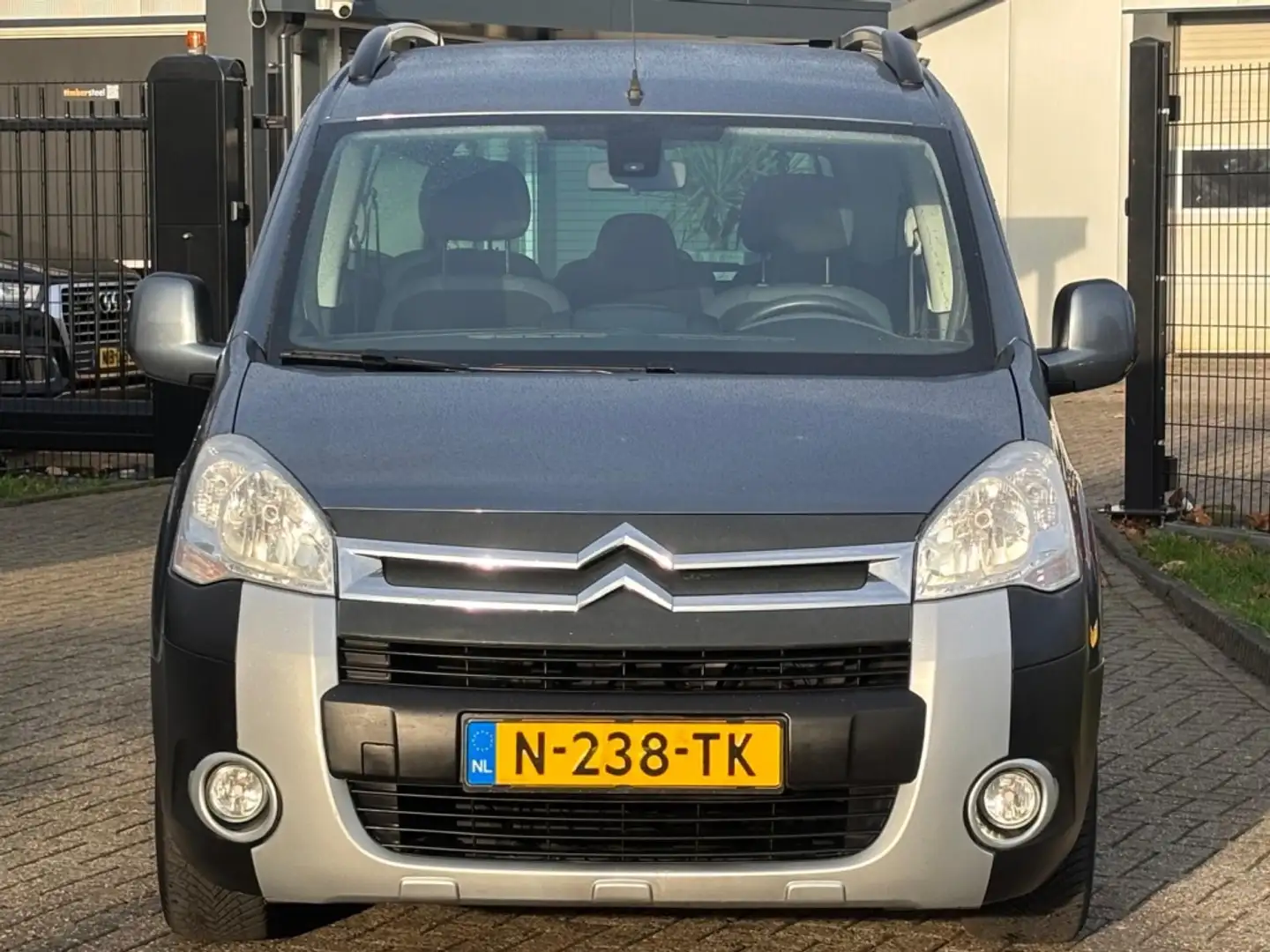 Citroen Berlingo 1.6 Benzine 2011 Multispace 5-Persoons Grijs - 2