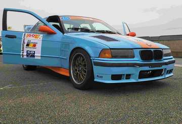 E36