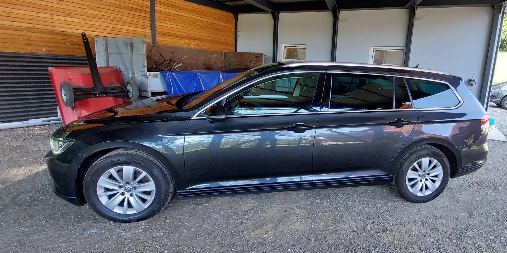Volkswagen Passat Passat Comfortline 2,0 TDI SCR Comfortline Schwarz - 1