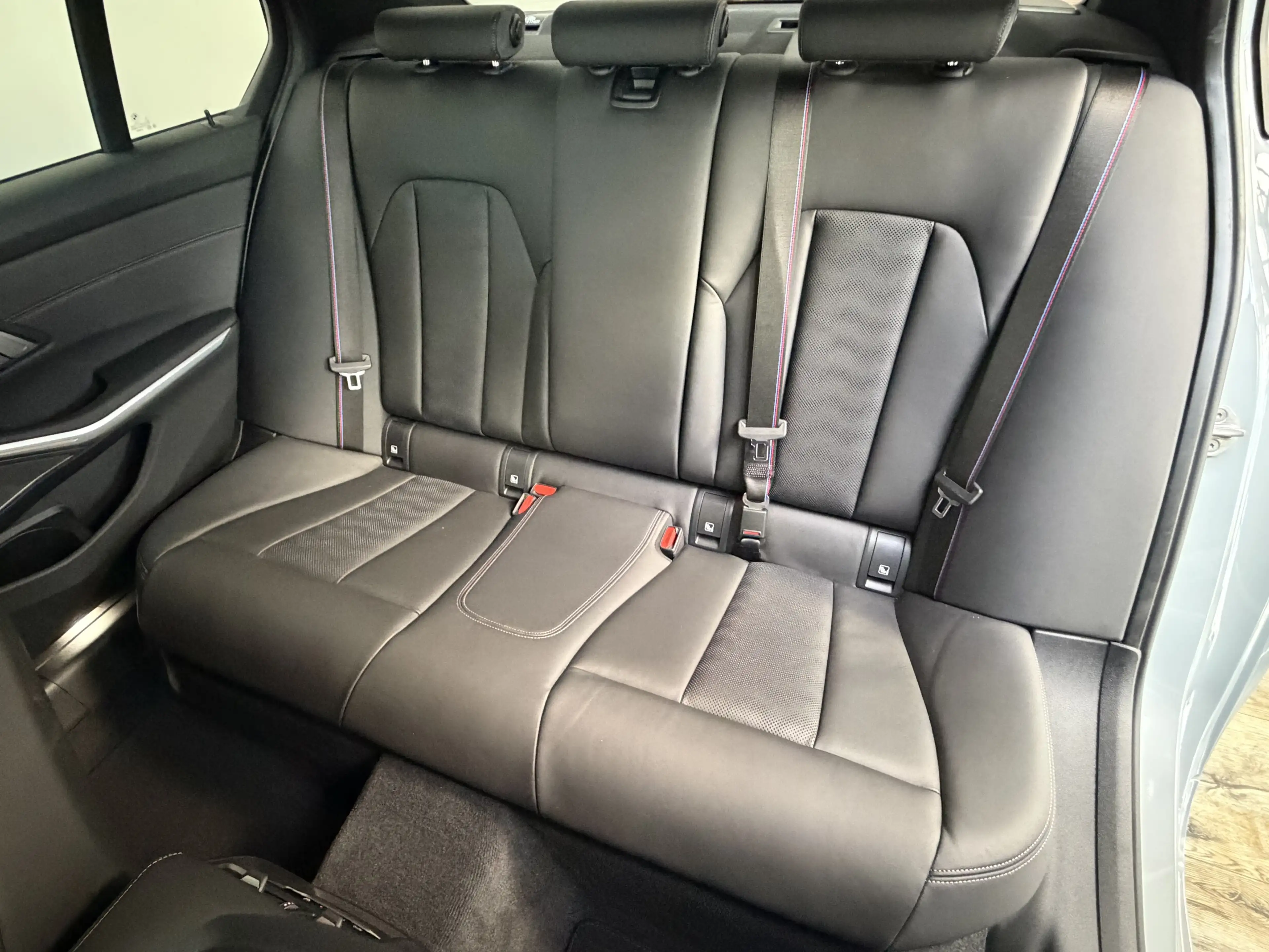 BMW M3 Comp xDr Sitzlüftung Carbon ACC 360° — photo 15