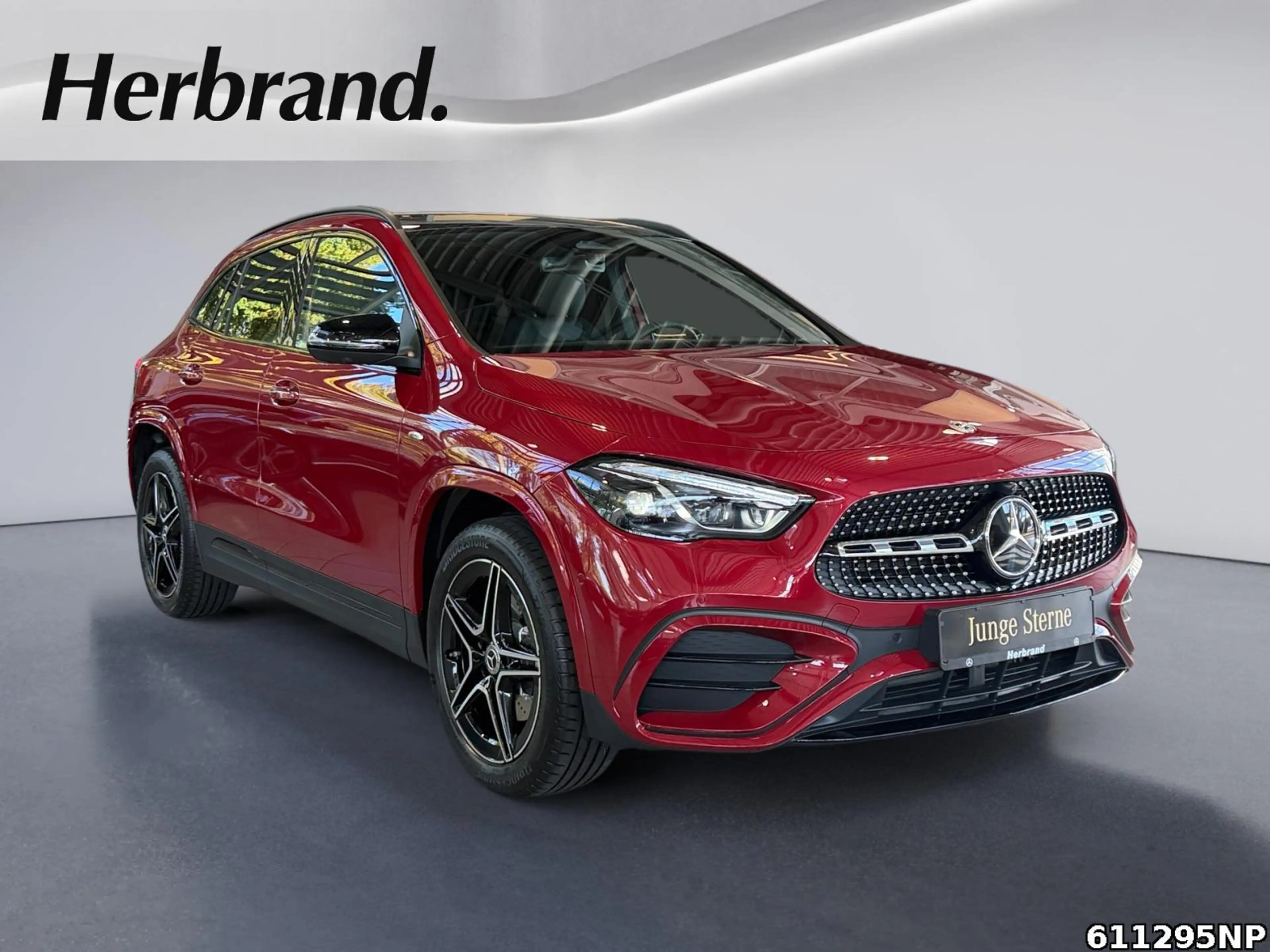 Mercedes-Benz GLA 250 e AMG Pano NightKeyless 360° Lenkradhzg — photo 2