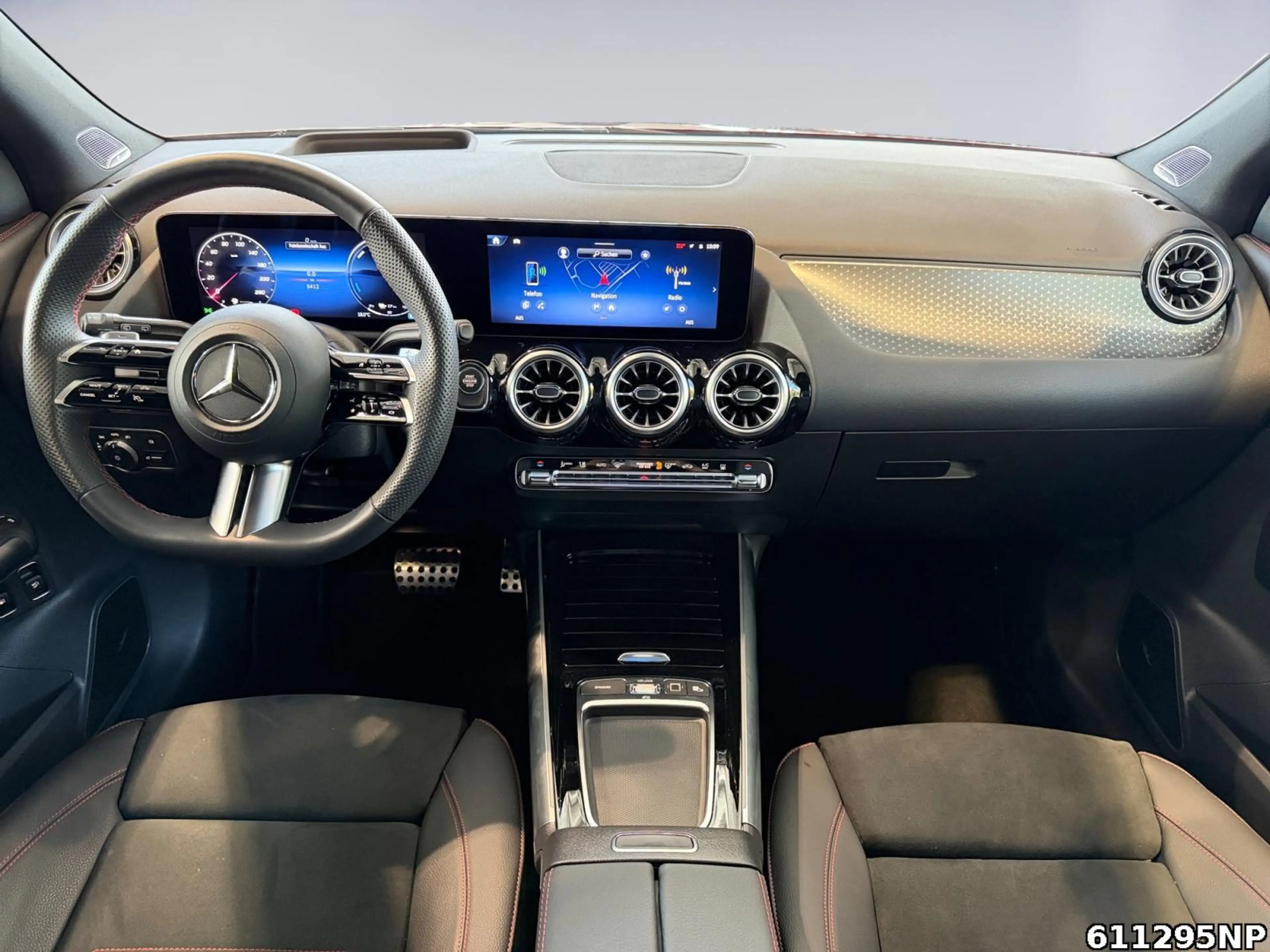 Mercedes-Benz GLA 250 e AMG Pano NightKeyless 360° Lenkradhzg — photo 8