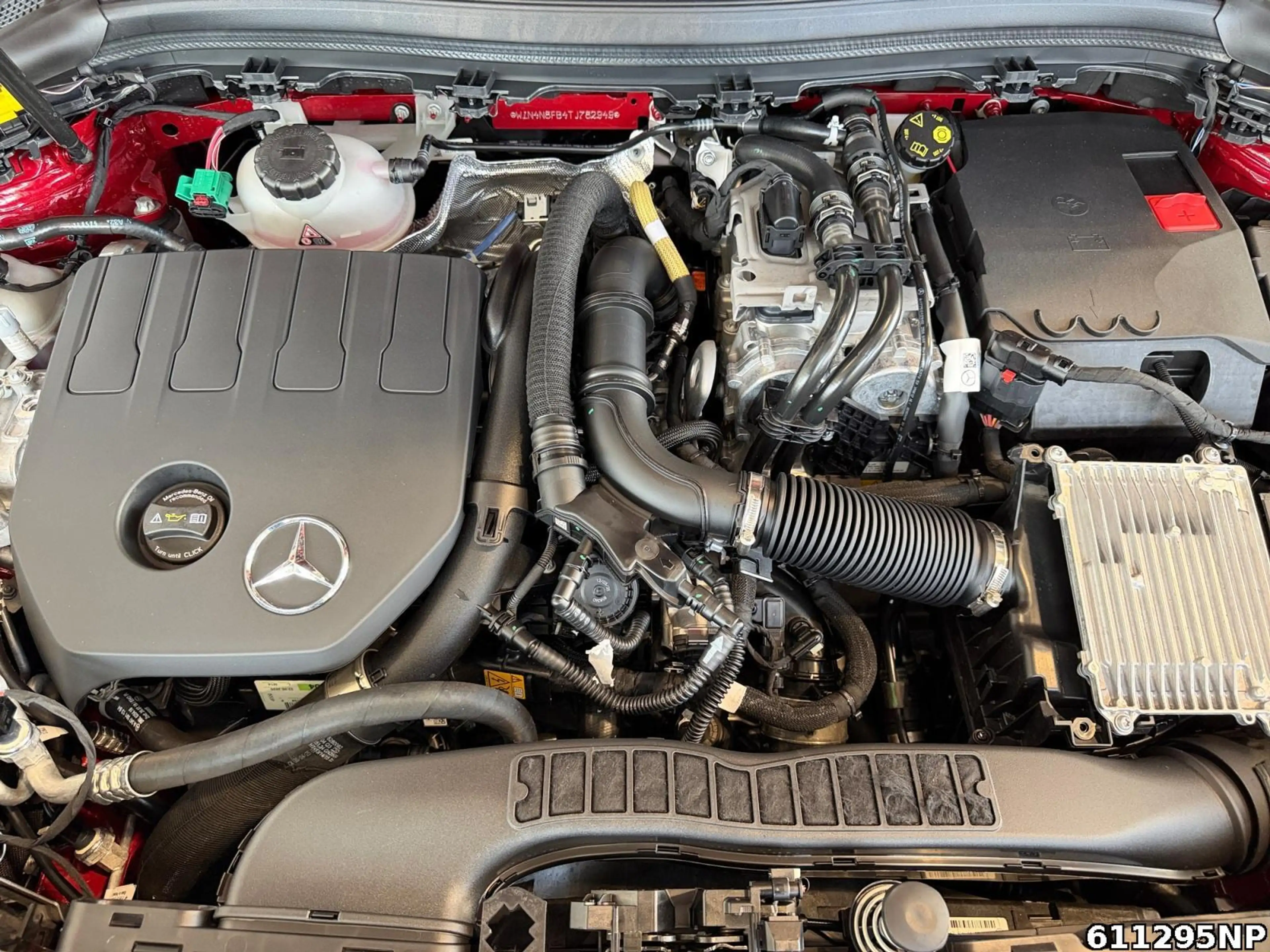Mercedes-Benz GLA 250 e AMG Pano NightKeyless 360° Lenkradhzg — photo 7
