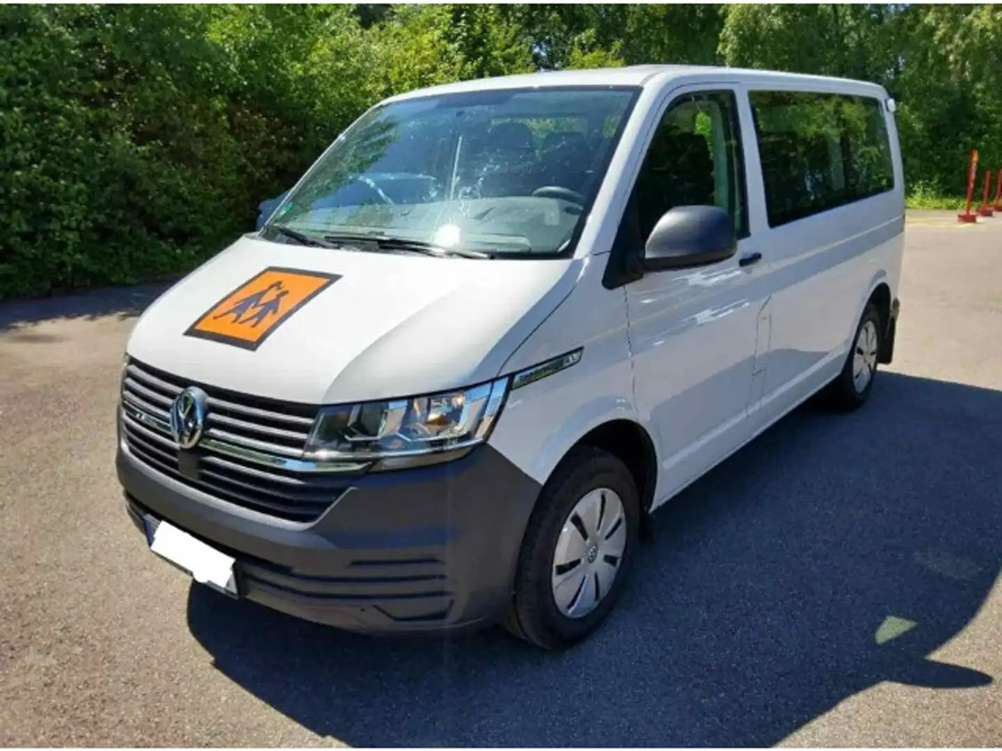 Volkswagen T6.1 Caravelle Trendline 2.0 TDI 9SITZE PDC Bianco - 1