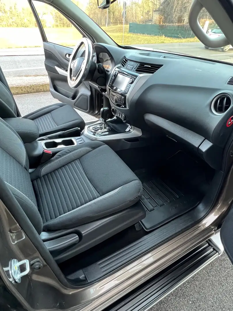 Renault Alaskan Alaskan DC 2.3 dci t Intens 4wd s Bronce - 1