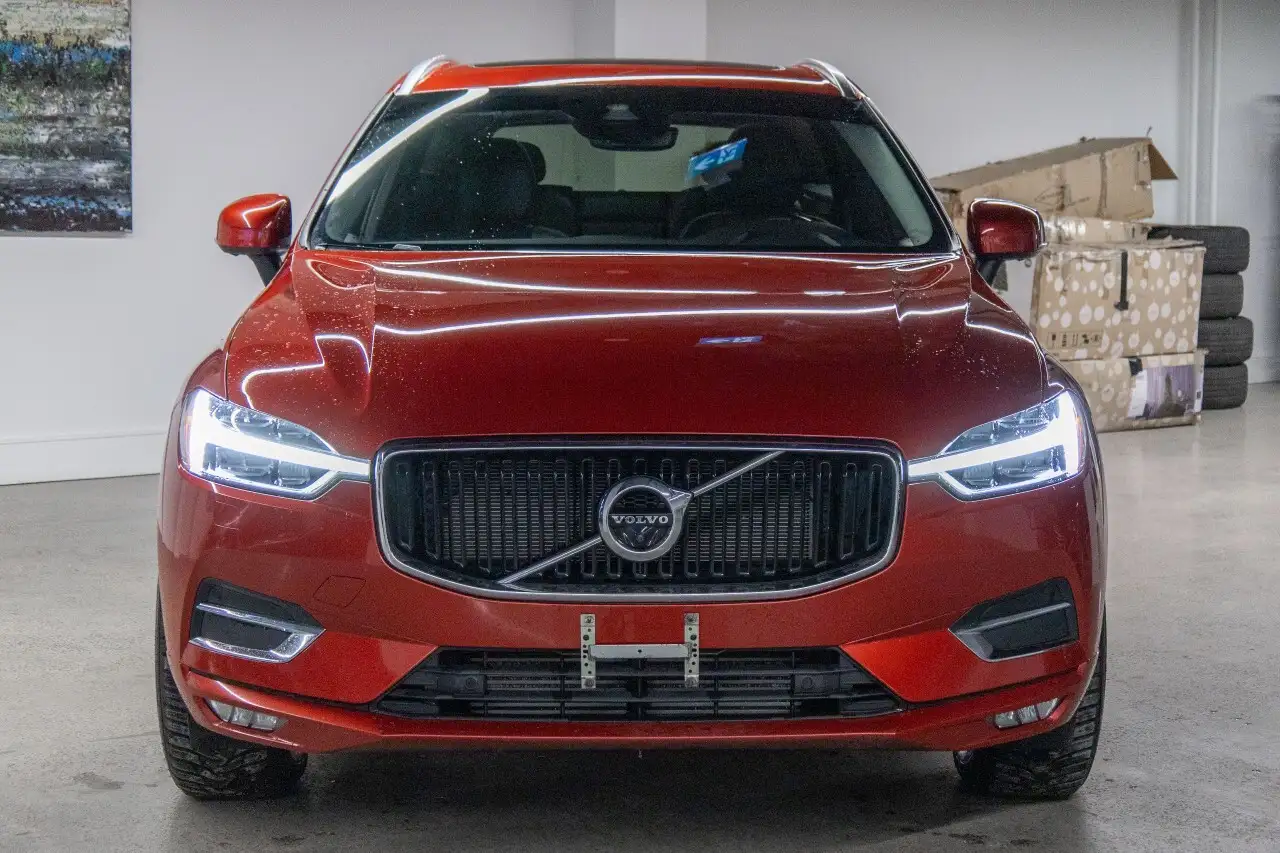 Volvo XC60 снимка Volvo XC60