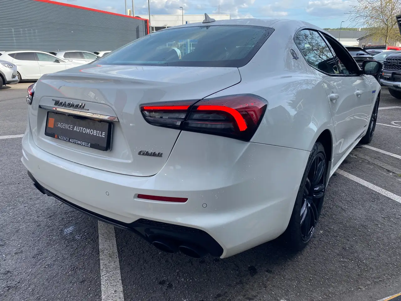 Maserati Ghibli 2021