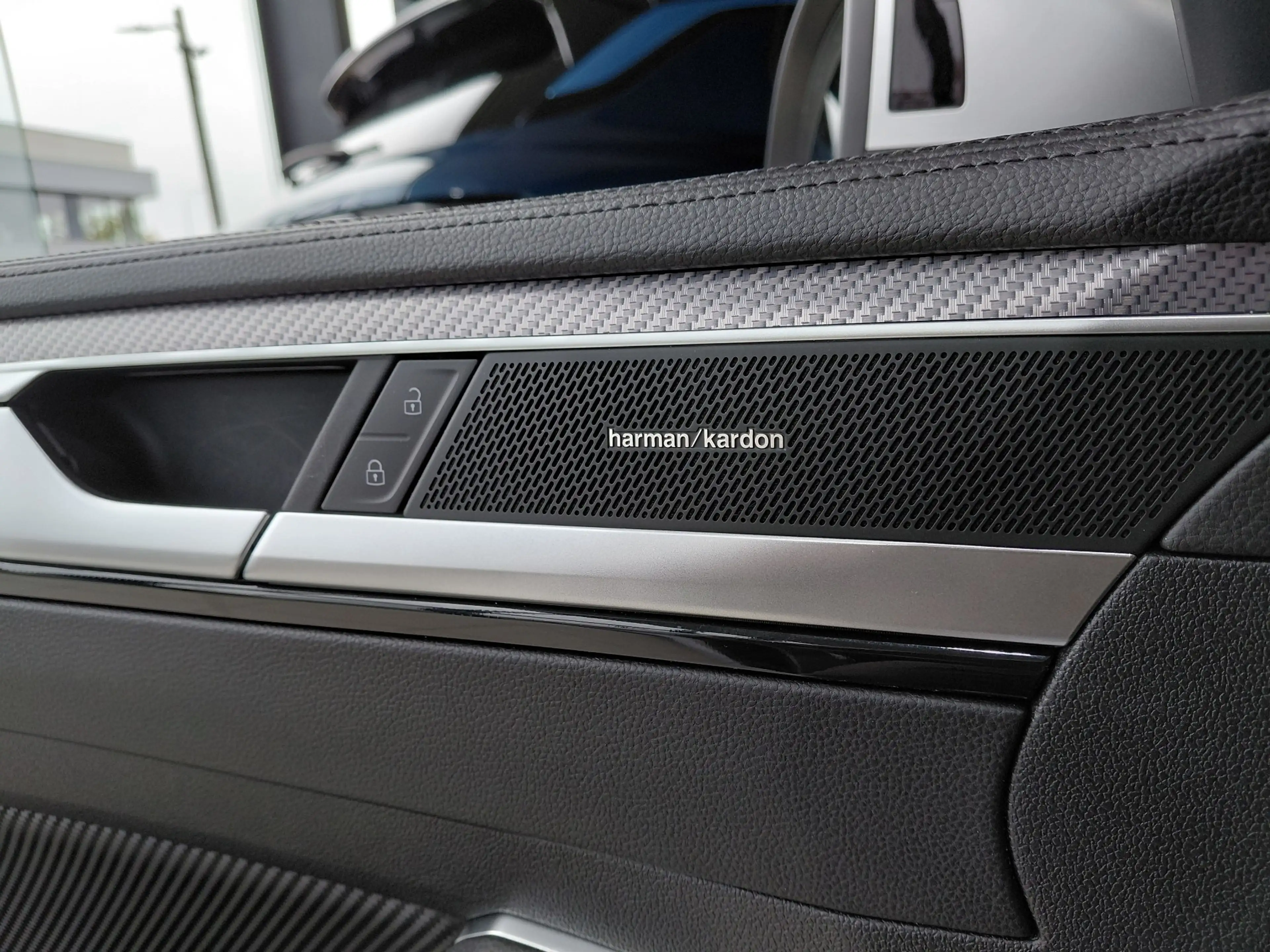 Volkswagen Arteon Arteon SB R 2.0 TSI 4Motion OPF DSG — photo 10