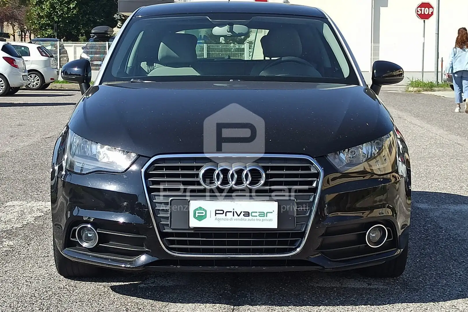 Audi A1 A1 1.2 TFSI Ambition NEOPATENTATI Zwart - 2