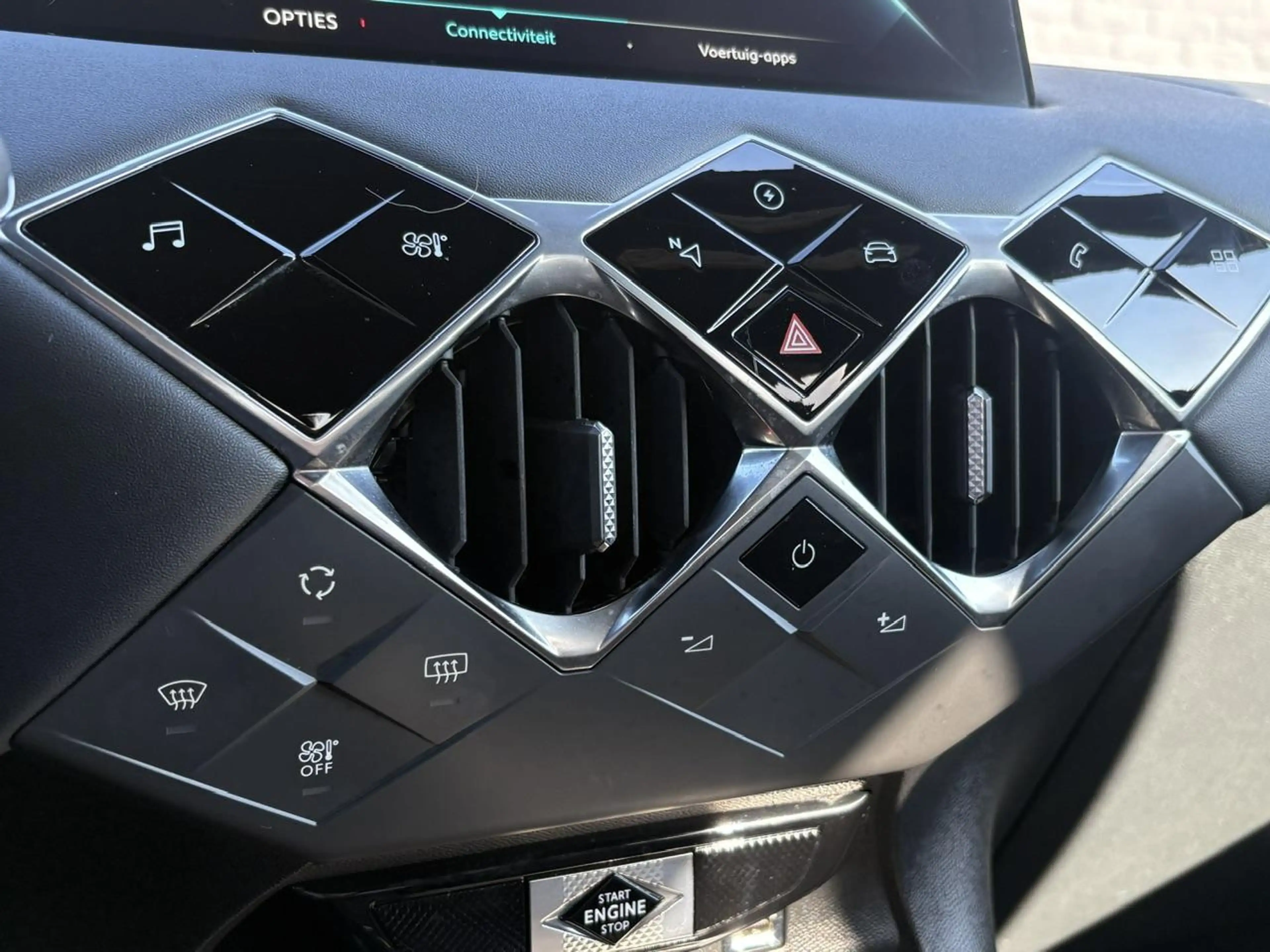 DS Automobiles DS 3 Crossback E-Tense 50 kWh | Verwacht | Dealer onderhouden | A — photo 14
