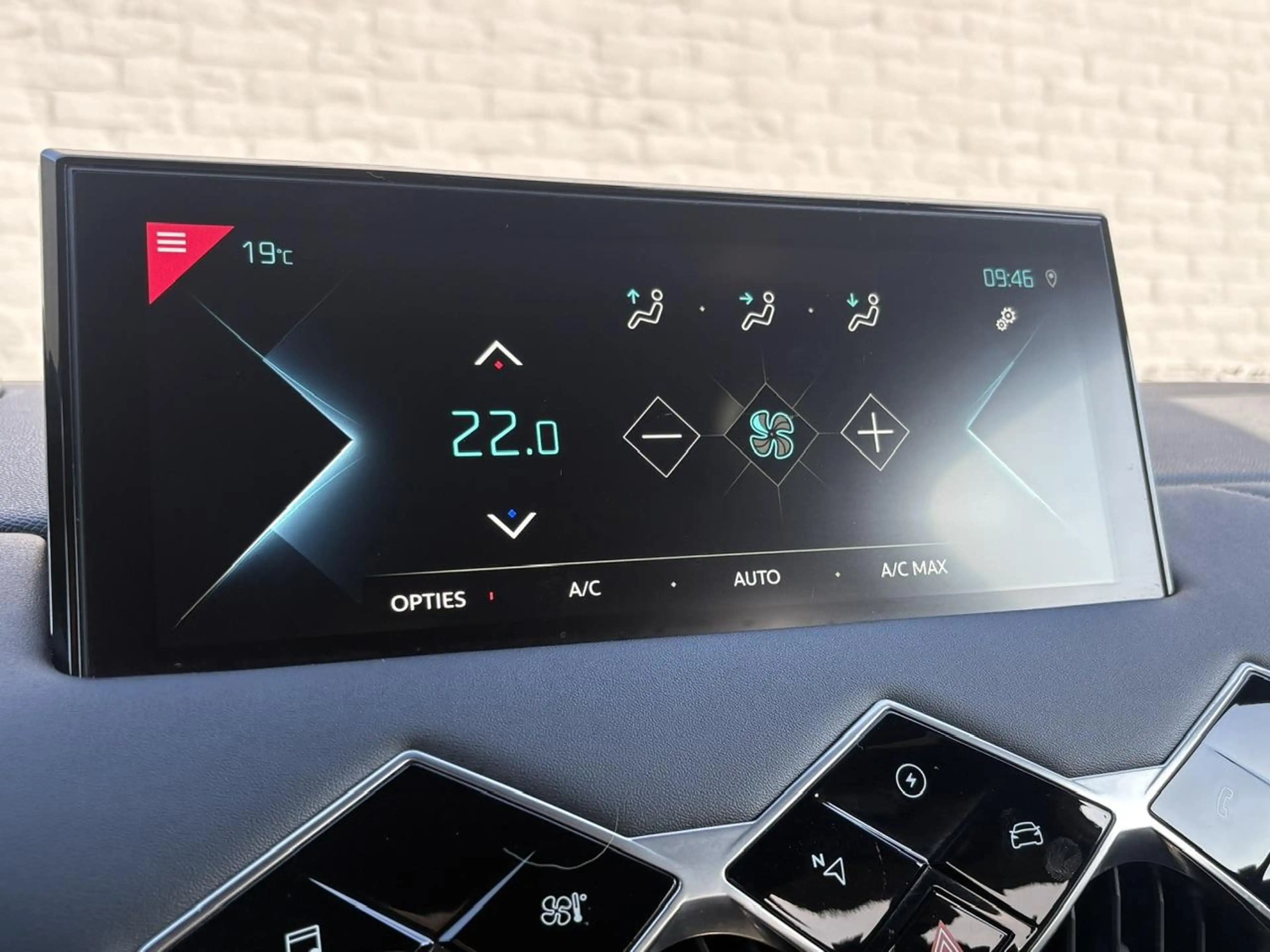 DS Automobiles DS 3 Crossback E-Tense 50 kWh | Verwacht | Dealer onderhouden | A — photo 12