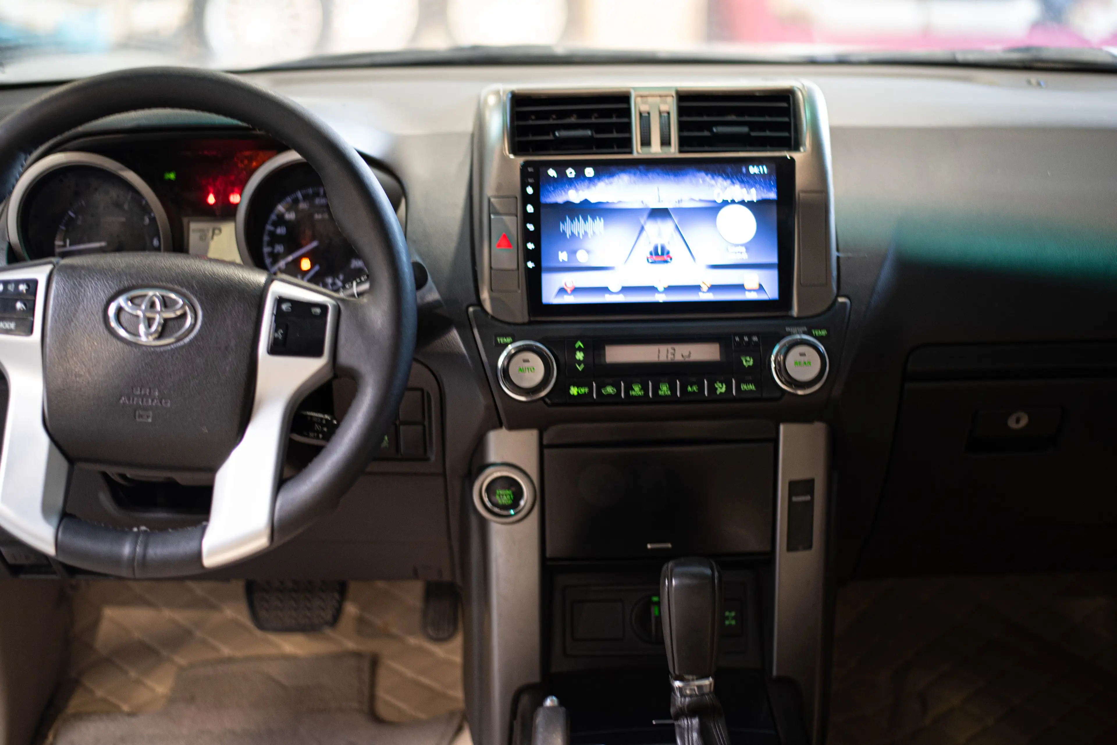 Toyota Land Cruiser Prado TXL V6 4.0L CUIR PREMIUM — photo 5