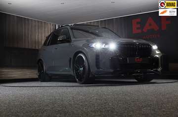 XDrive50e / Acc / Lane Assist / Head Up / Memory /