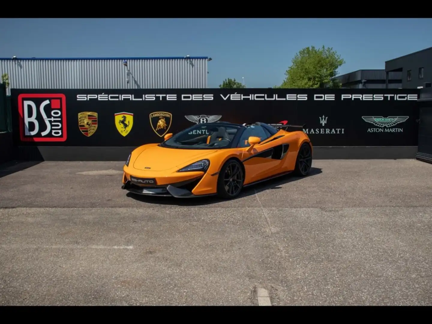 McLaren 570S Spider - V8 bi-turbo 3.8l - 570ch - LAUNCH EDITION ! Gold - 1