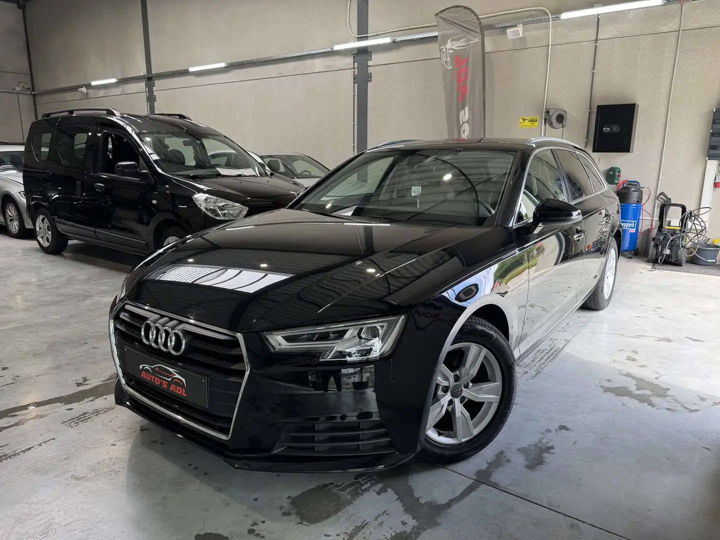 Audi A4 A4 AUTOMAAT/VIRTUAL/LED/LEDER/DYNAMIC/GARANTIE Noir - 1