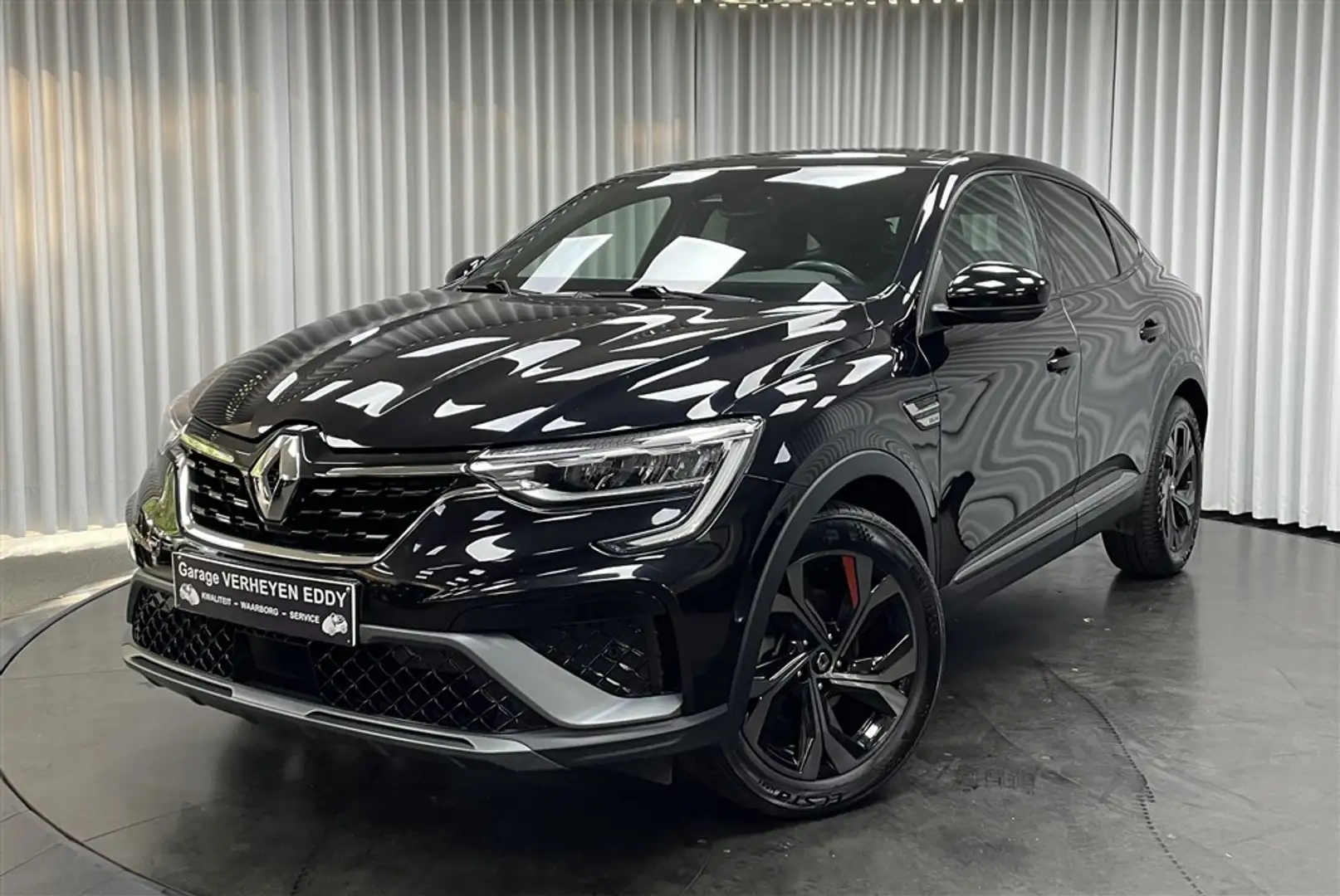 Renault Arkana 1.6 E-Tech / RS-Line / Clima / Pdc+Cam / App / DAB Noir - 1