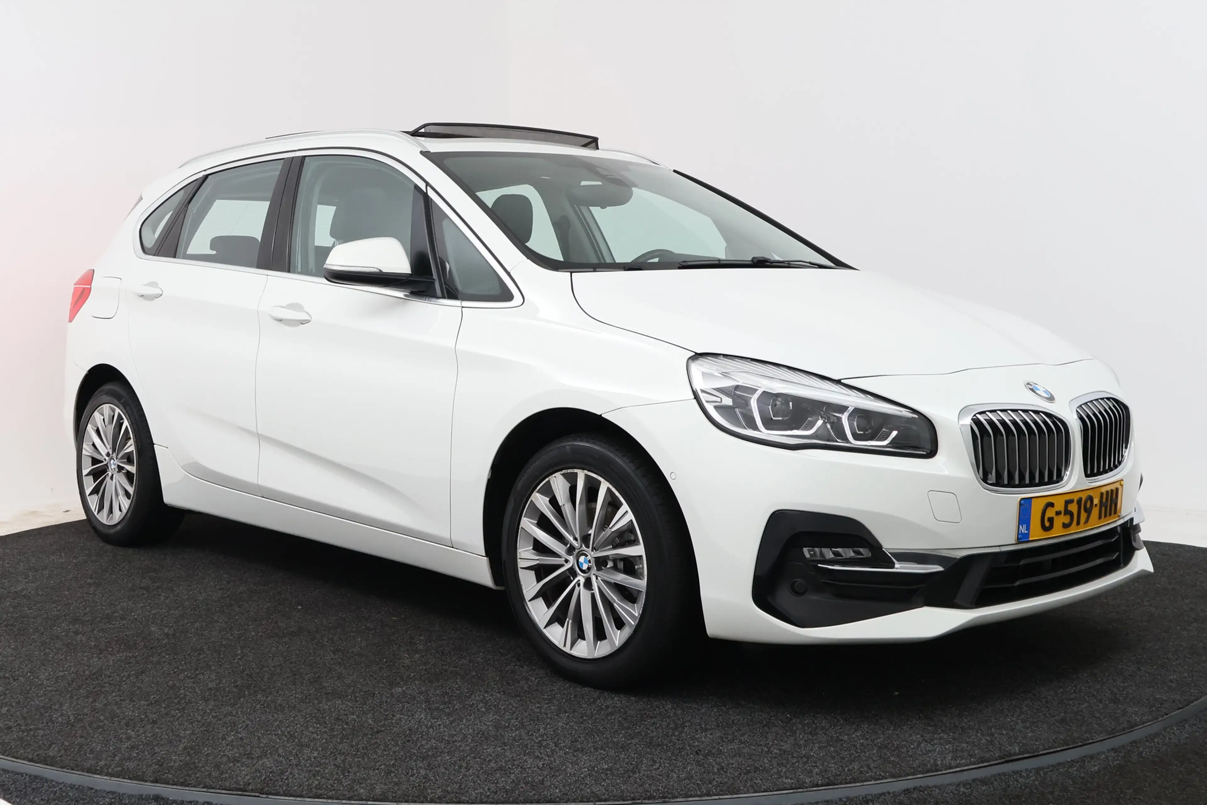 BMW 218 2-serie Active Tourer 218i High Executive Edition — photo 21